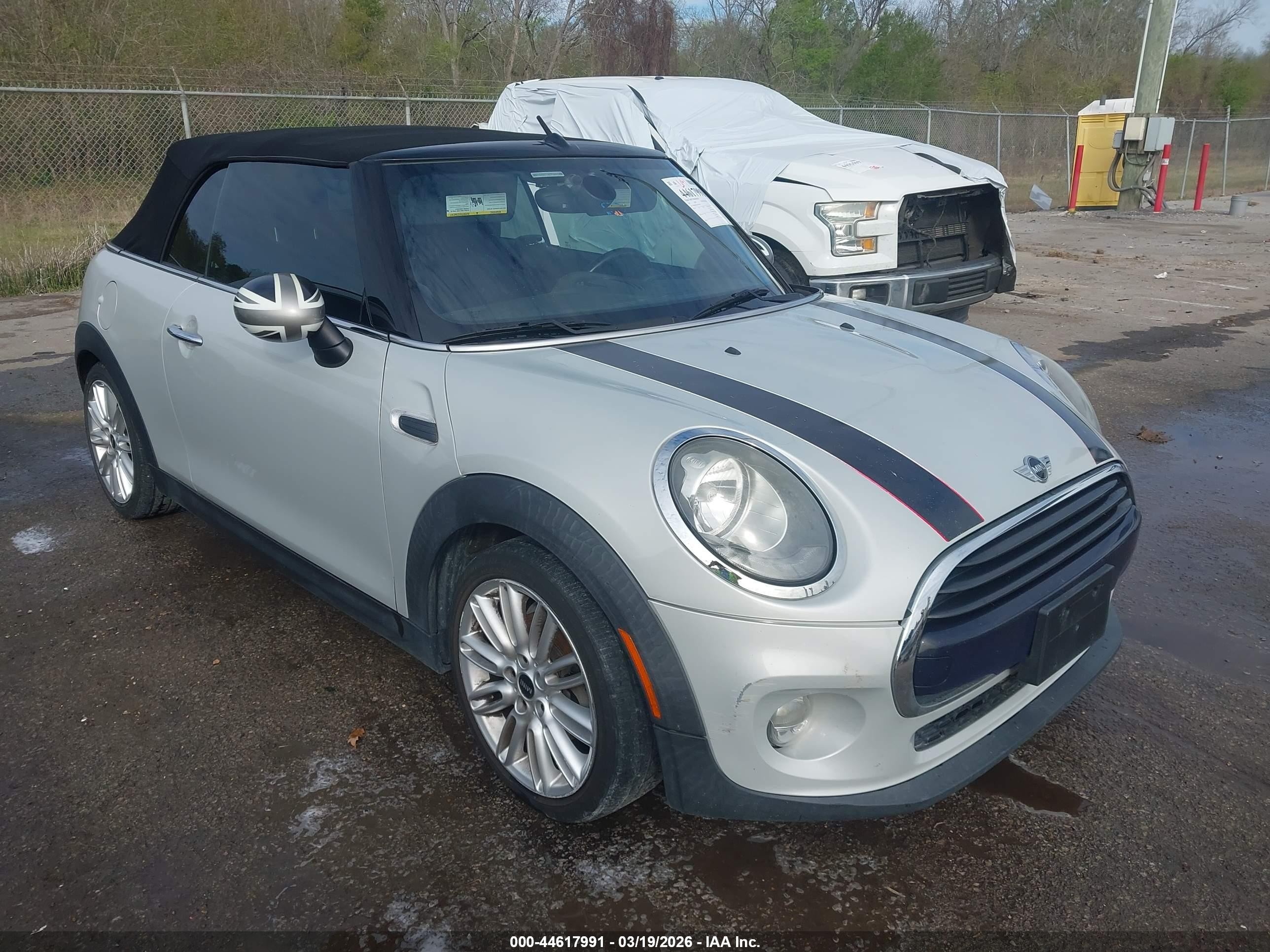 2017 MINI Convertible Cooper, VIN WMWWG5C37H3D00301 — Water / flood