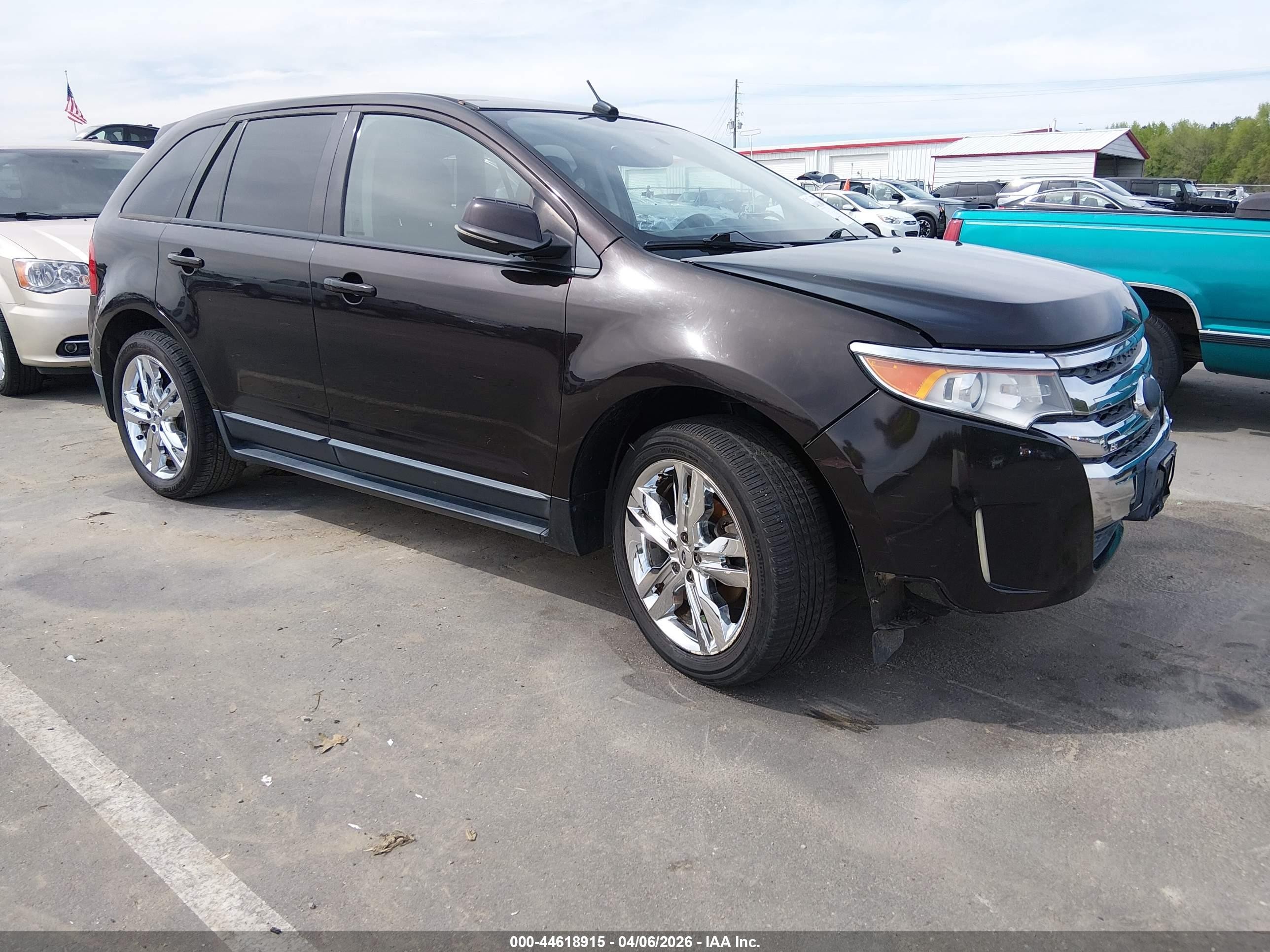 2013 Ford Edge SEL, VIN 2FMDK3J98DBB28819 — Front end