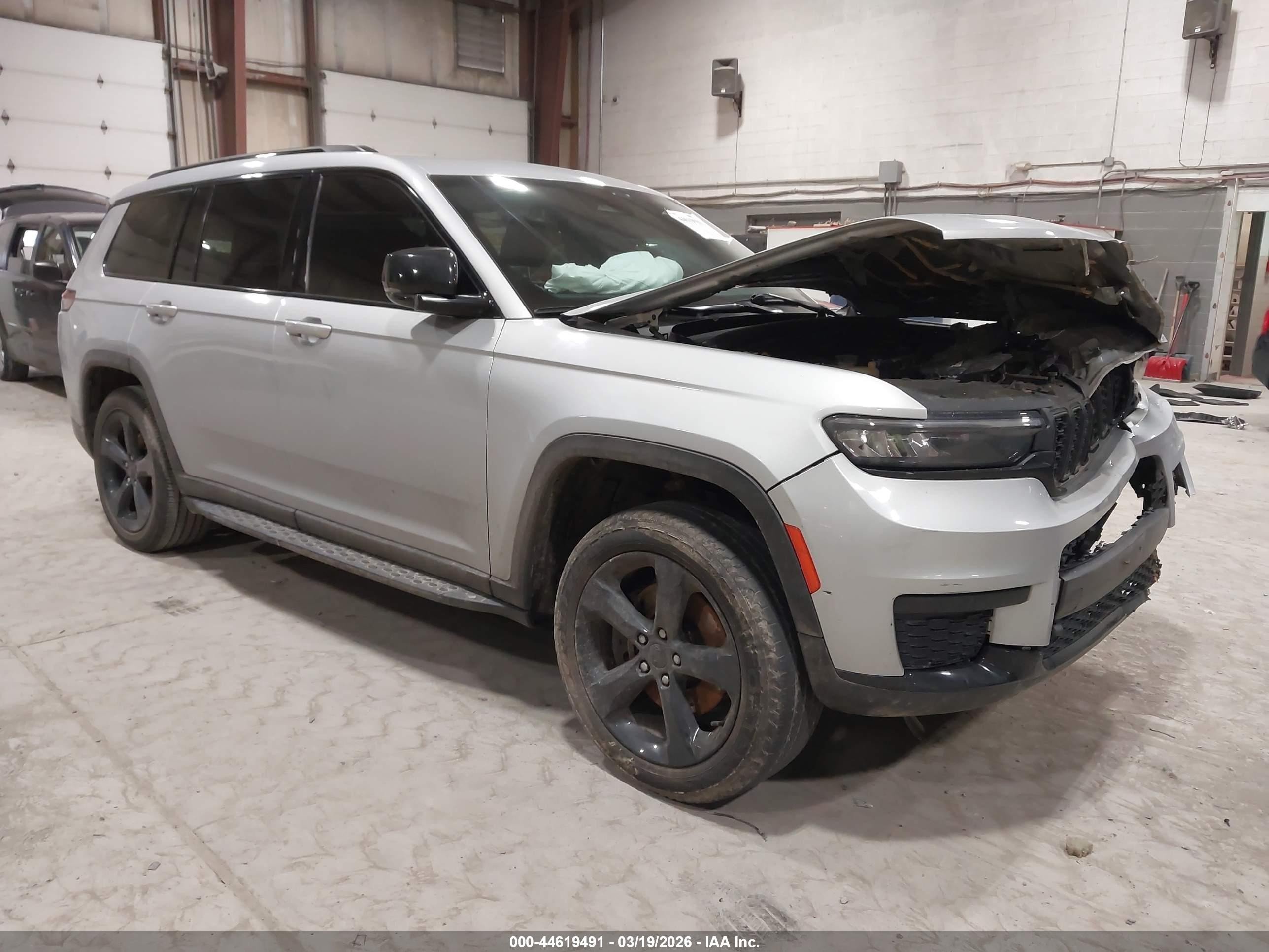 2021 Jeep Grand Cherokee Altitude, VIN 1C4RJJAG6M8145315 — Front end