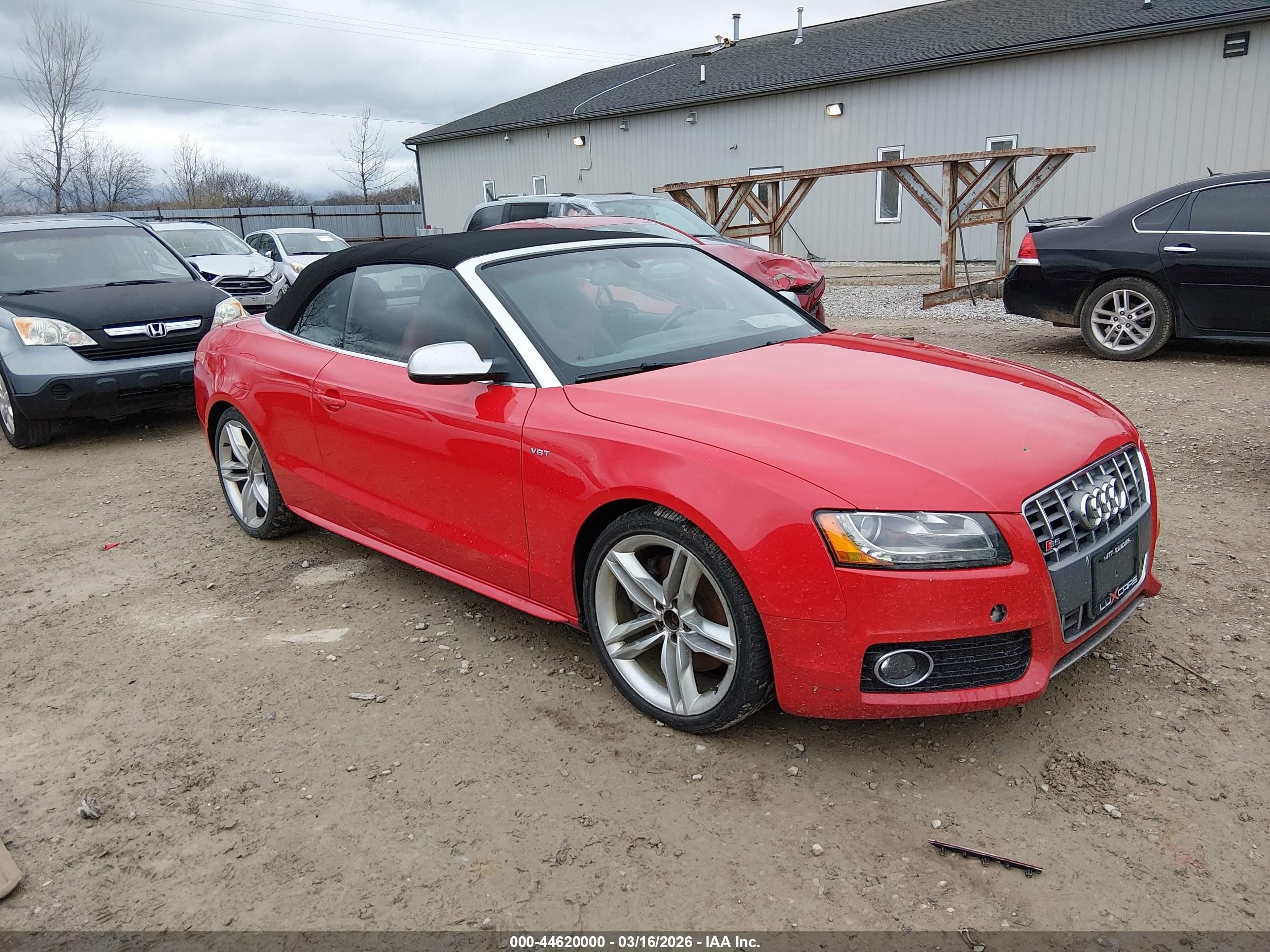2010 Audi S5 Prestige, VIN WAUVGAFH0AN020299 — Side