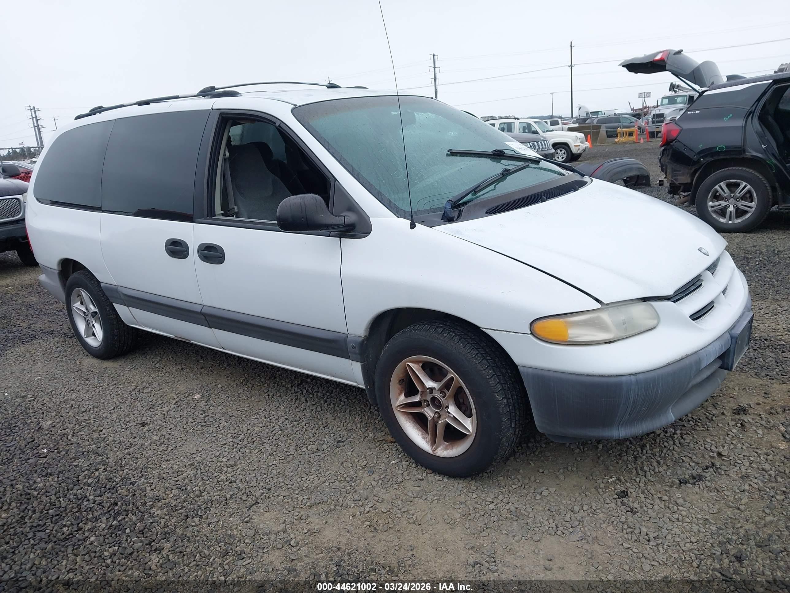 1997 Dodge Caravan SE, VIN 2B4GP44R8VR194250 — Обычный износ
