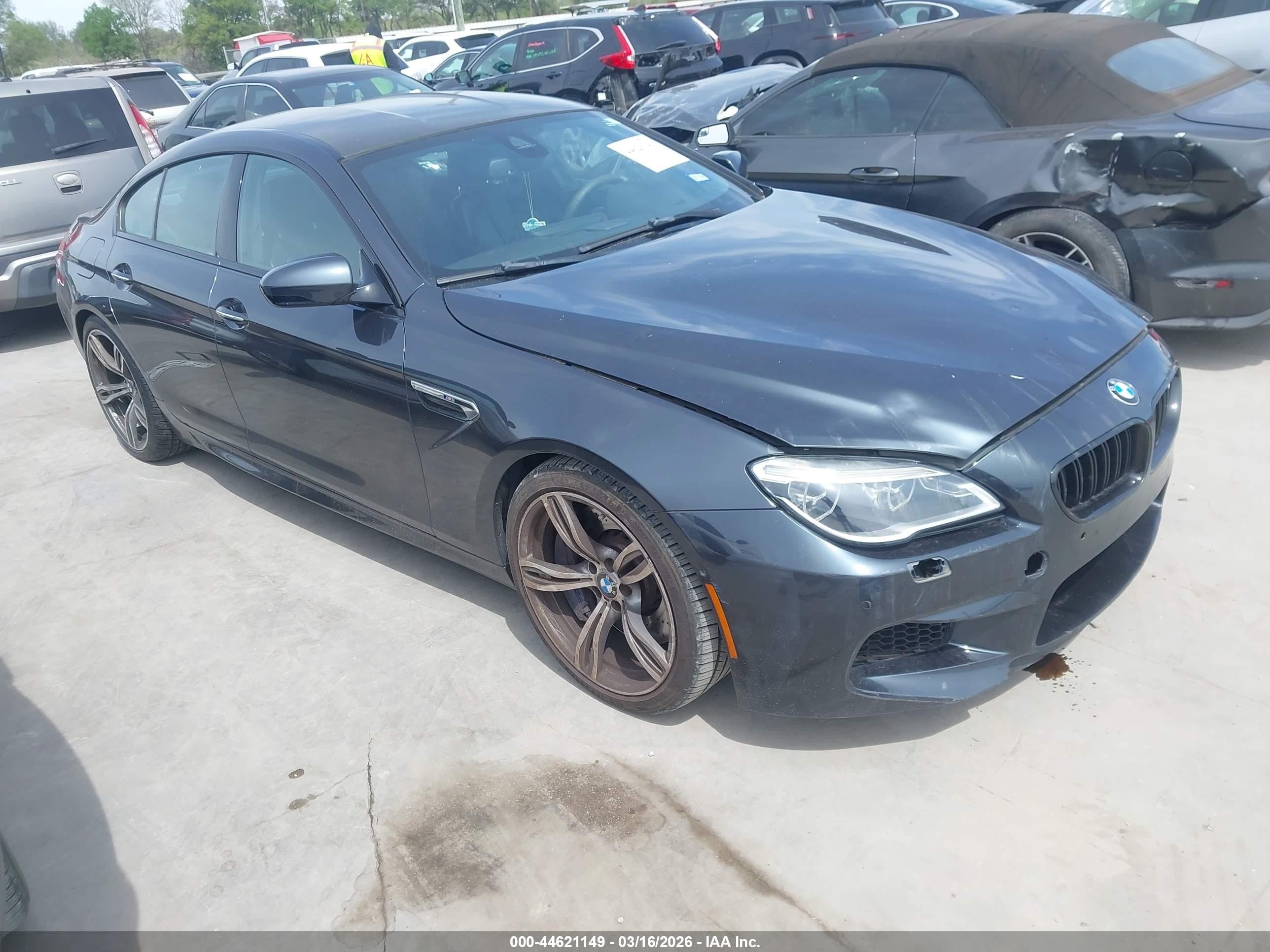 2016 BMW M6, VIN WBS6E9C56GG437048 — Град