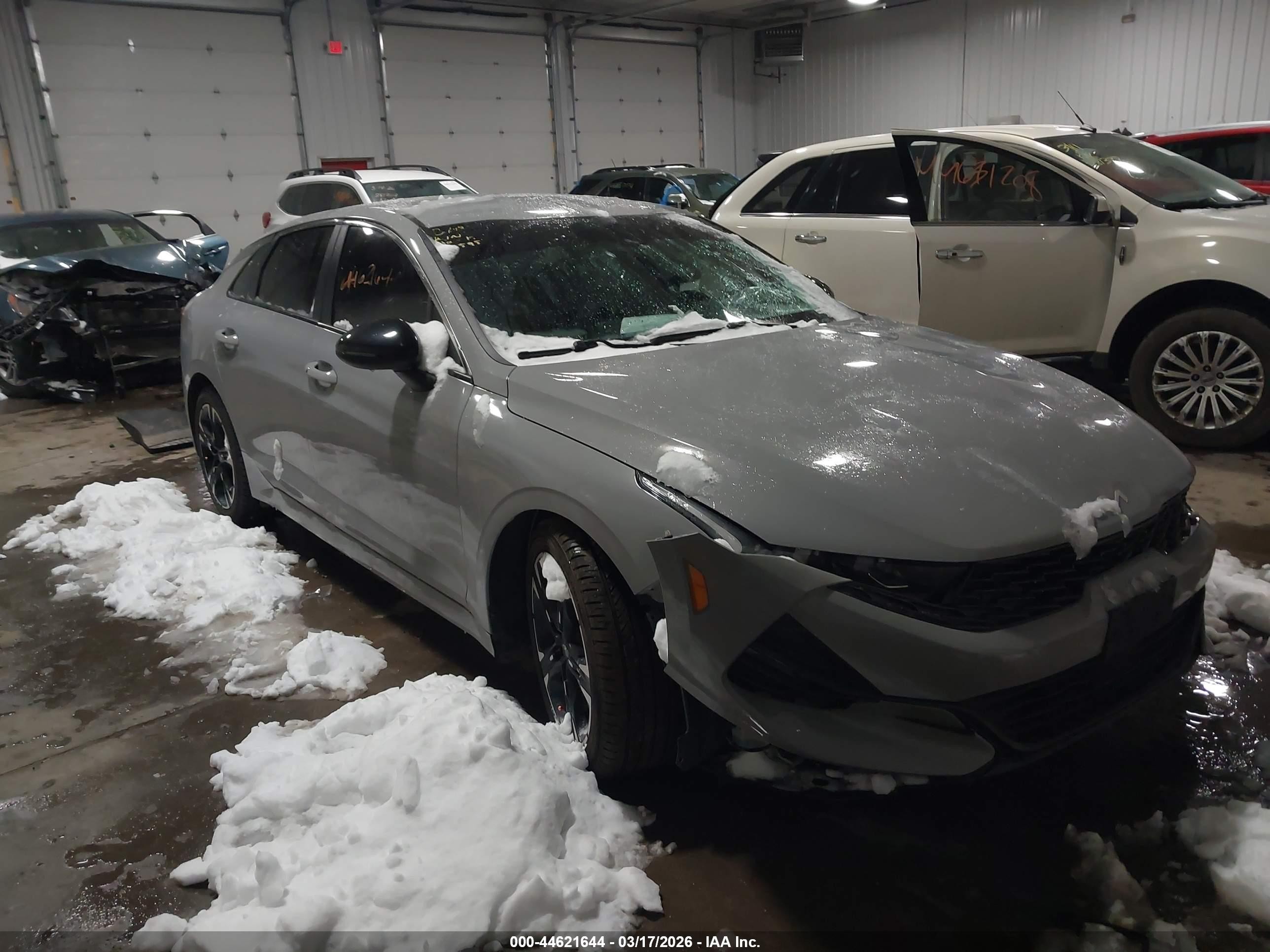 2023 Kia K5 GT-Line, VIN 5XXG64J26PG180260 — Side