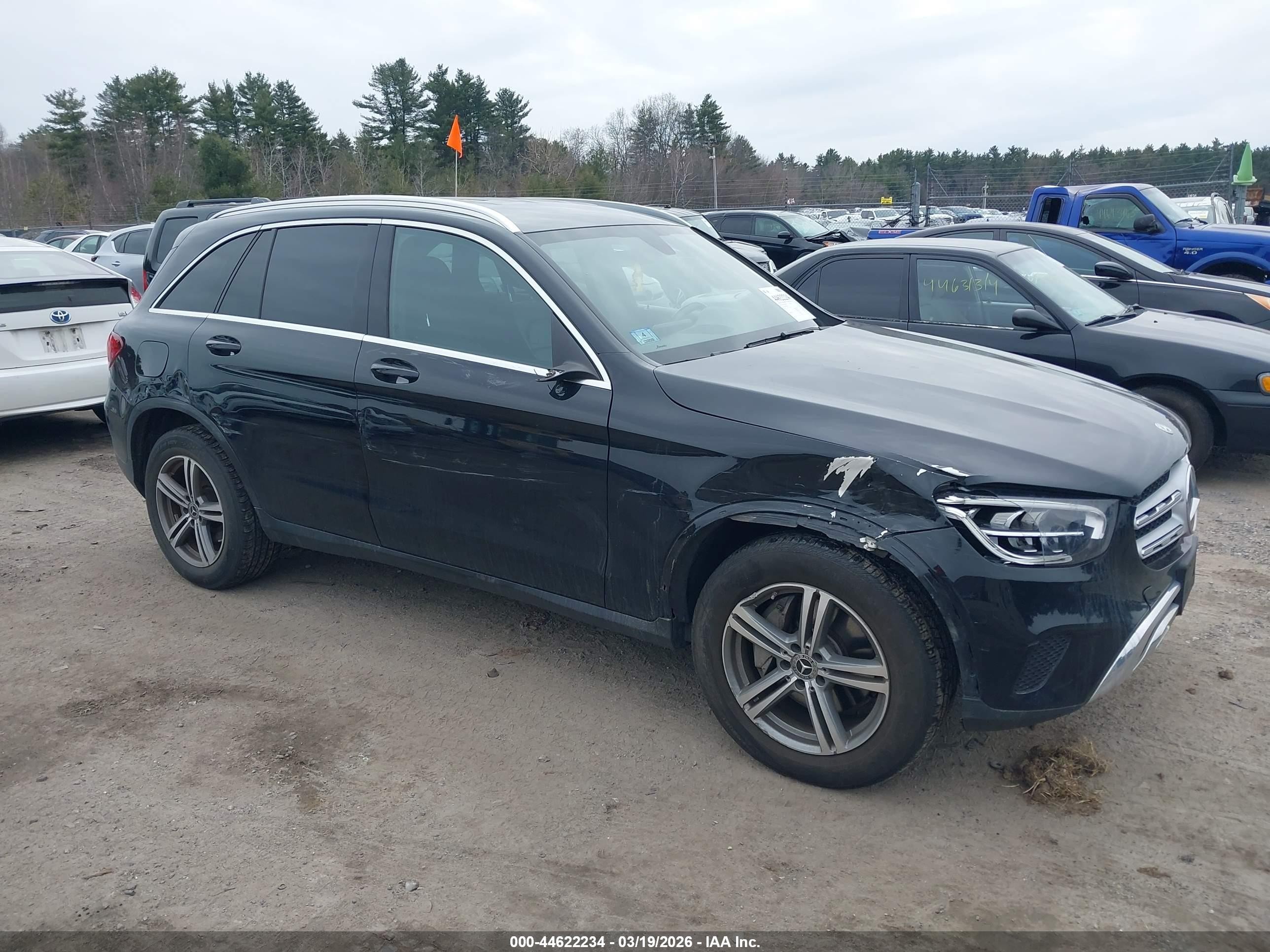 2020 Mercedes-Benz GLC 300, VIN W1N0G8EB6LF782190 — Front end