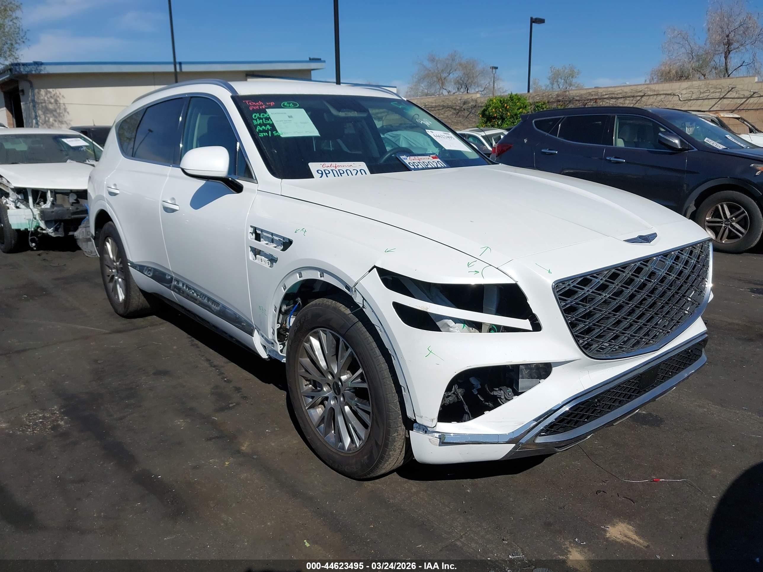 2025 Genesis GV80, VIN KMUHAESBXSU231556 — Front end