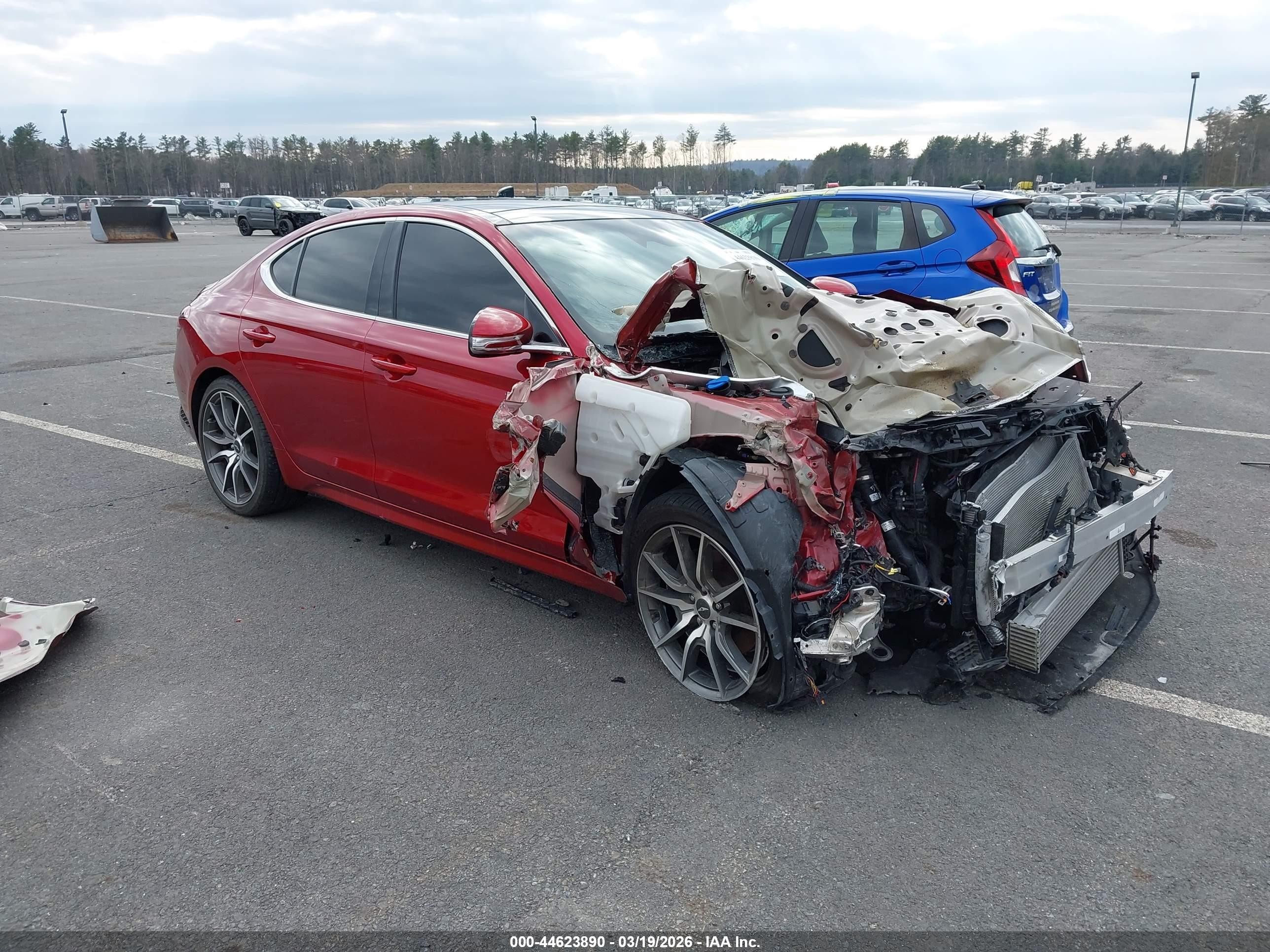 2022 Genesis G70 2.0T, VIN KMTG34TA4NU089610 — Front end