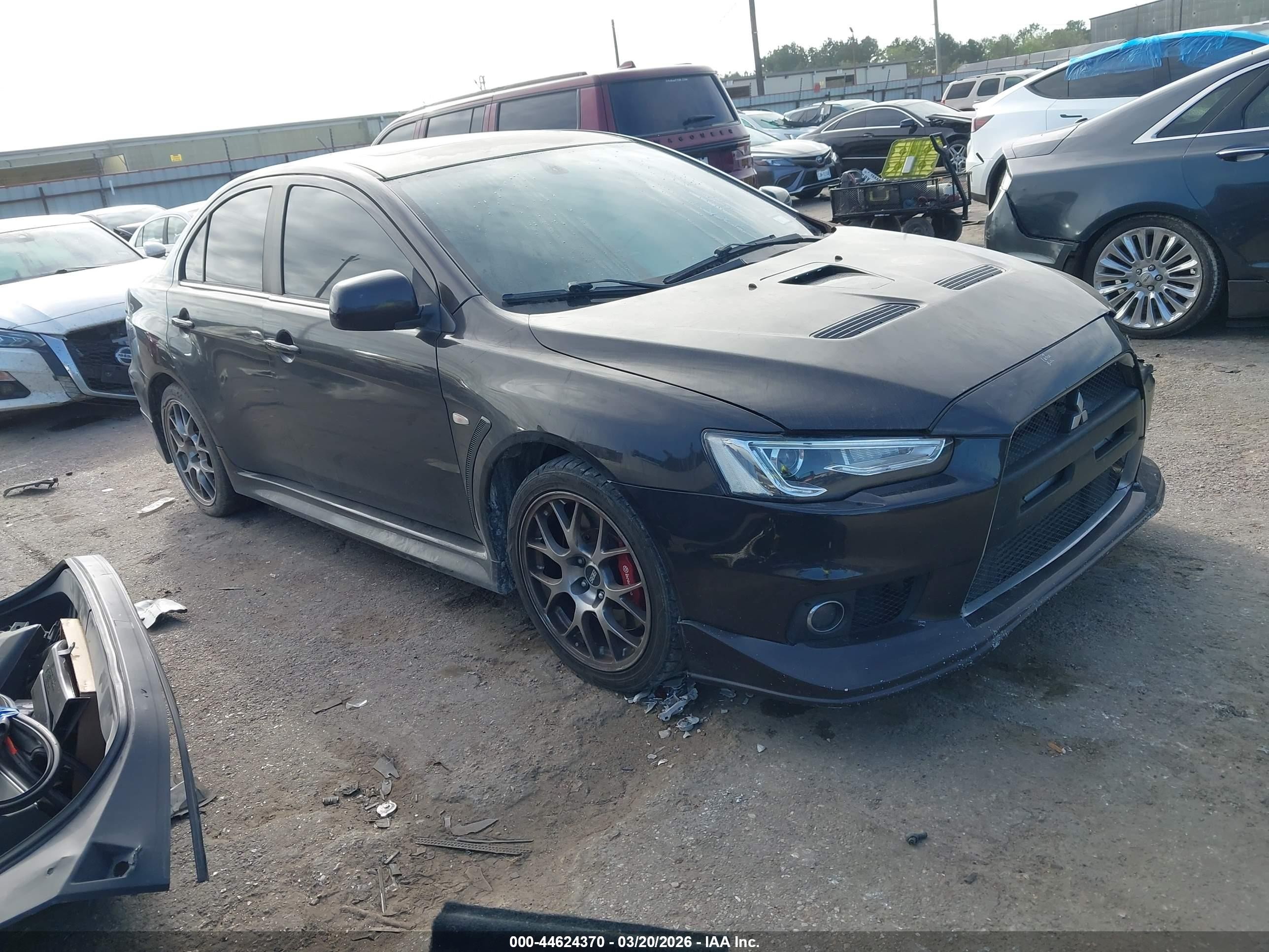 2014 Mitsubishi Lancer Evolution MR, VIN JA32W5FVXEU018057 — Front end