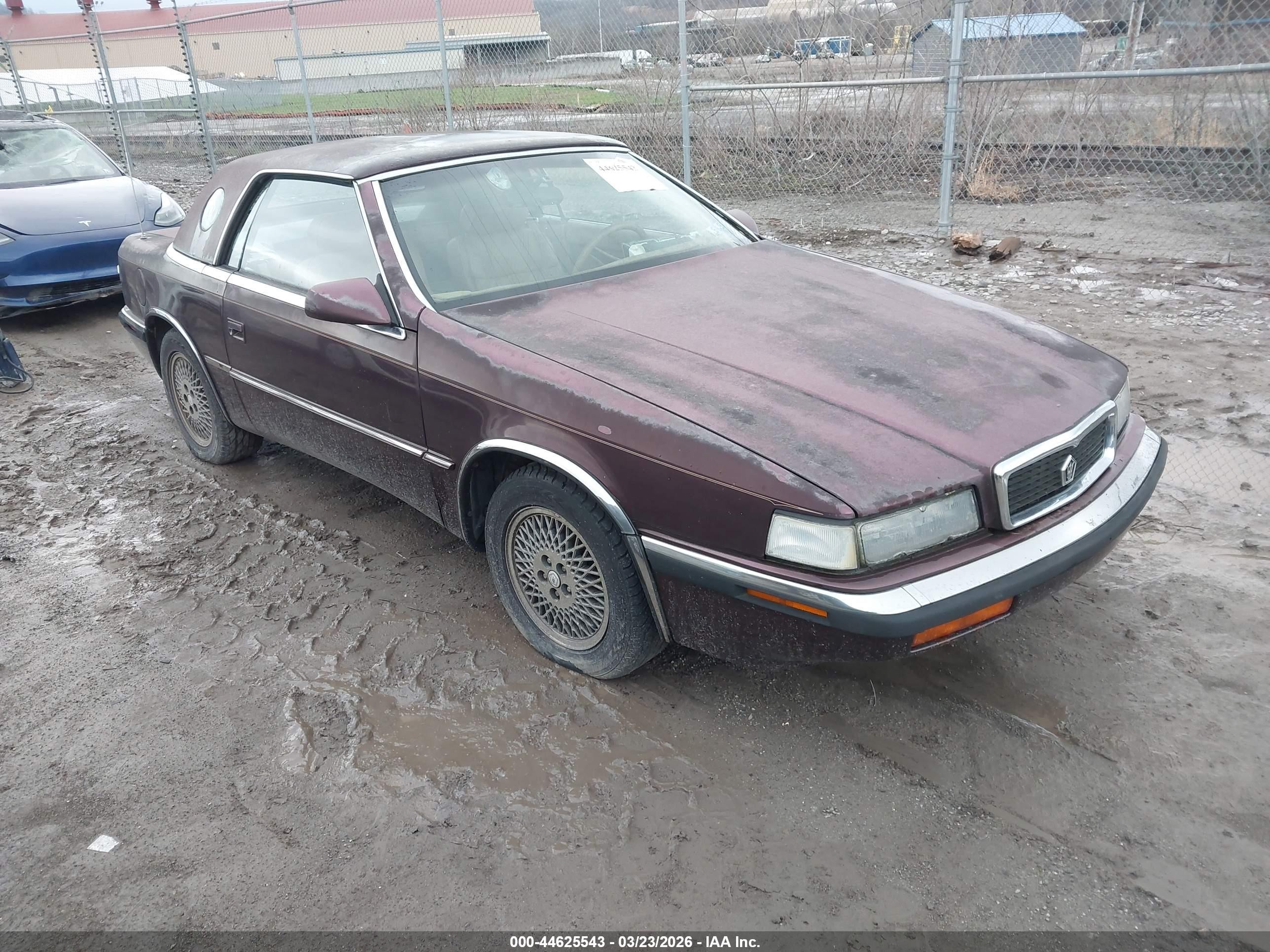 1989 Chrysler TC by Maserati, VIN ZC2FP1104KB203047 — Front end