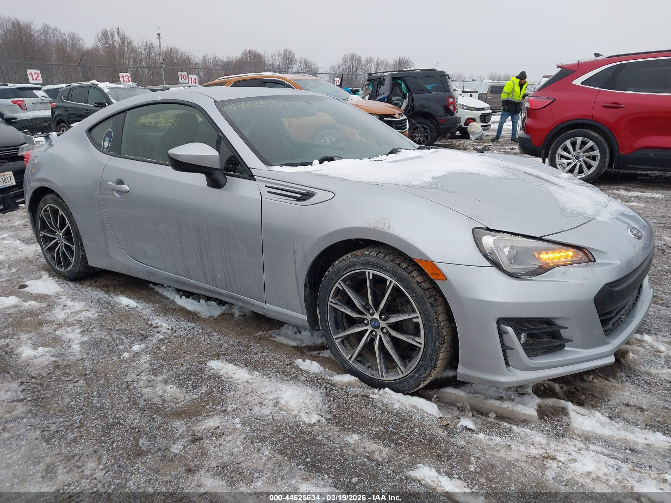 2020 Subaru BRZ Limited, VIN JF1ZCAC12L8700168 — Перед