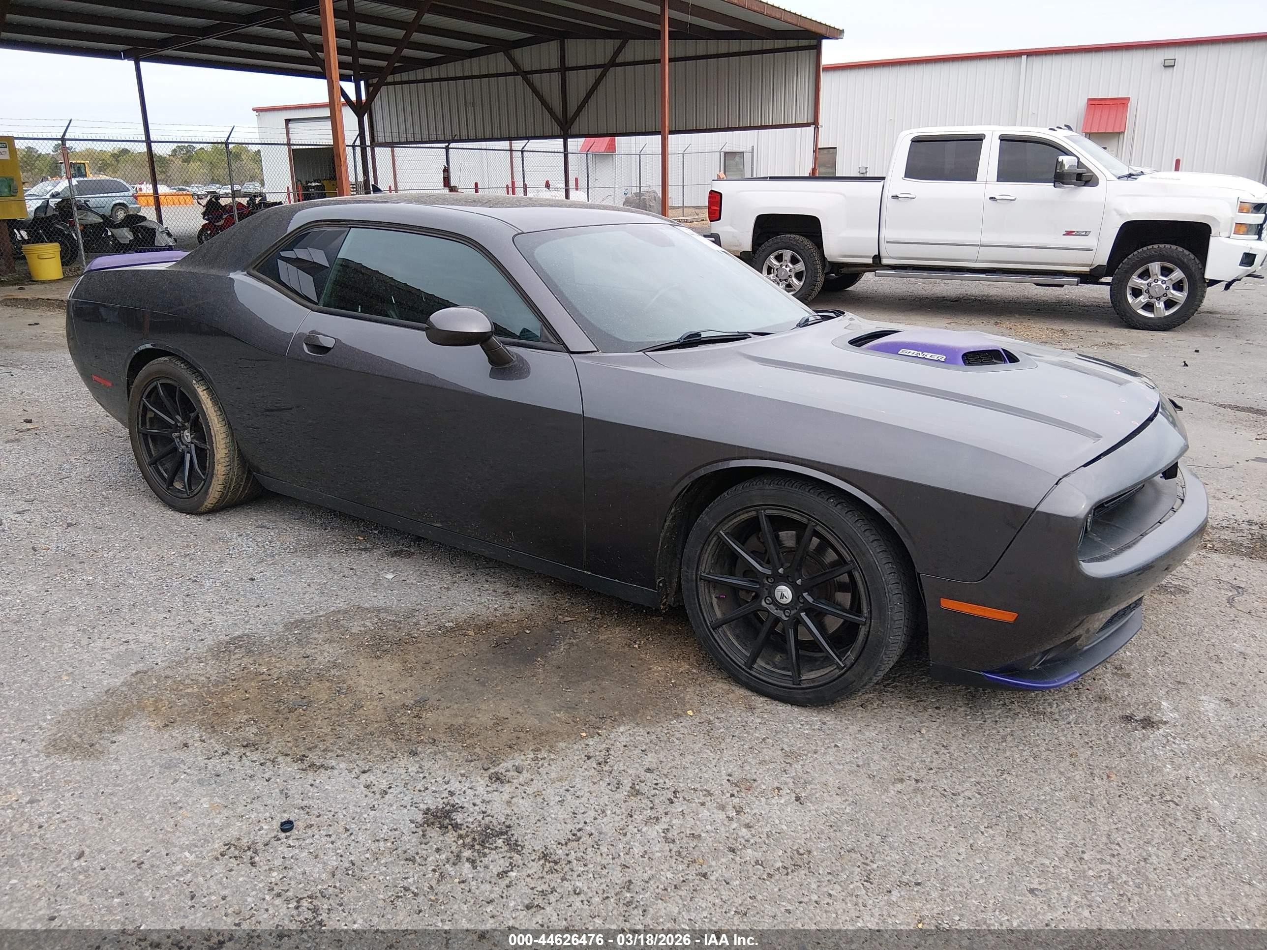 2015 Dodge Challenger R/T, VIN 2C3CDZBT9FH798438 — Front end