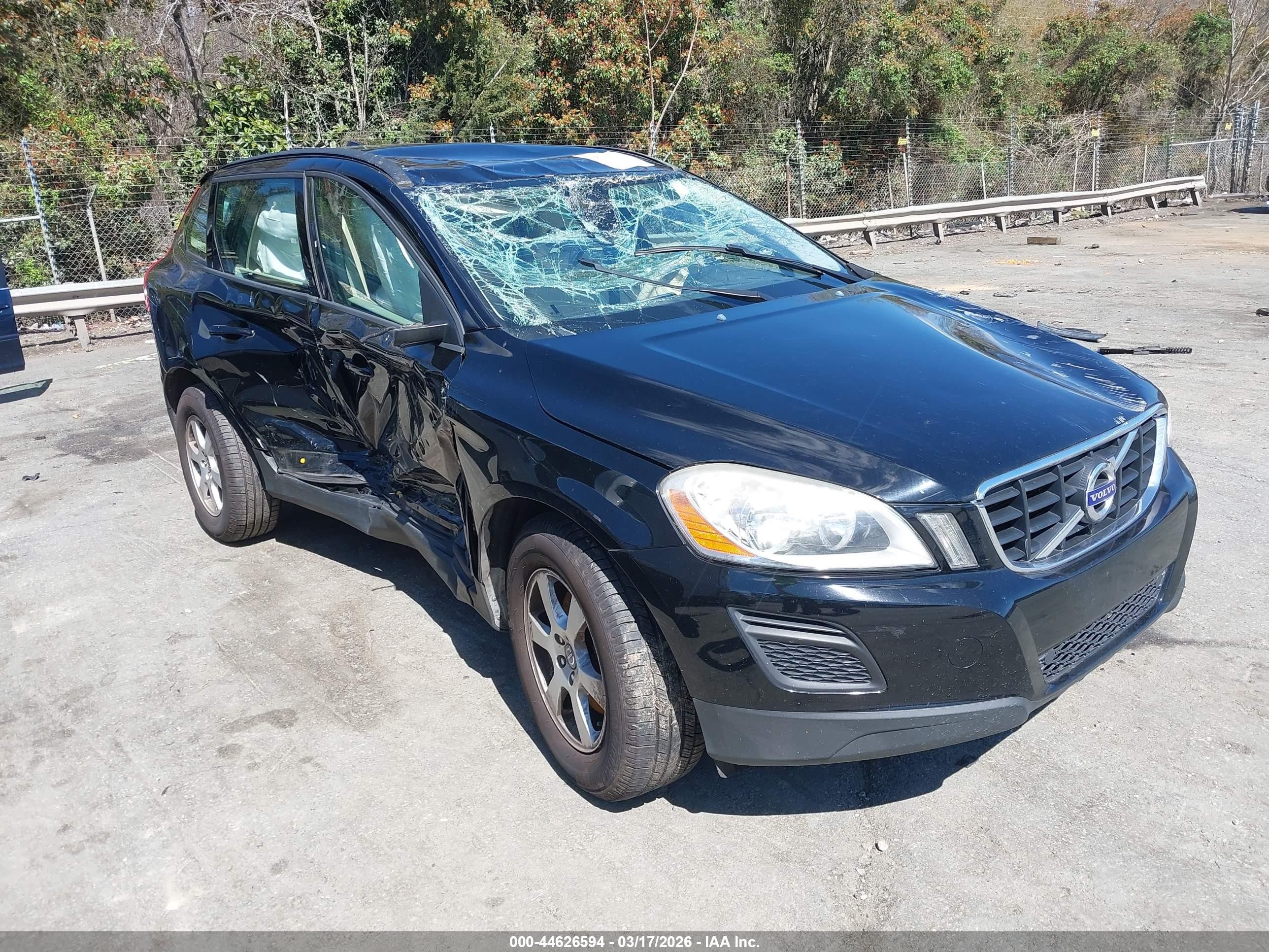 2011 Volvo XC60 3.2L, VIN YV4952DL7B2185855 — Rollover
