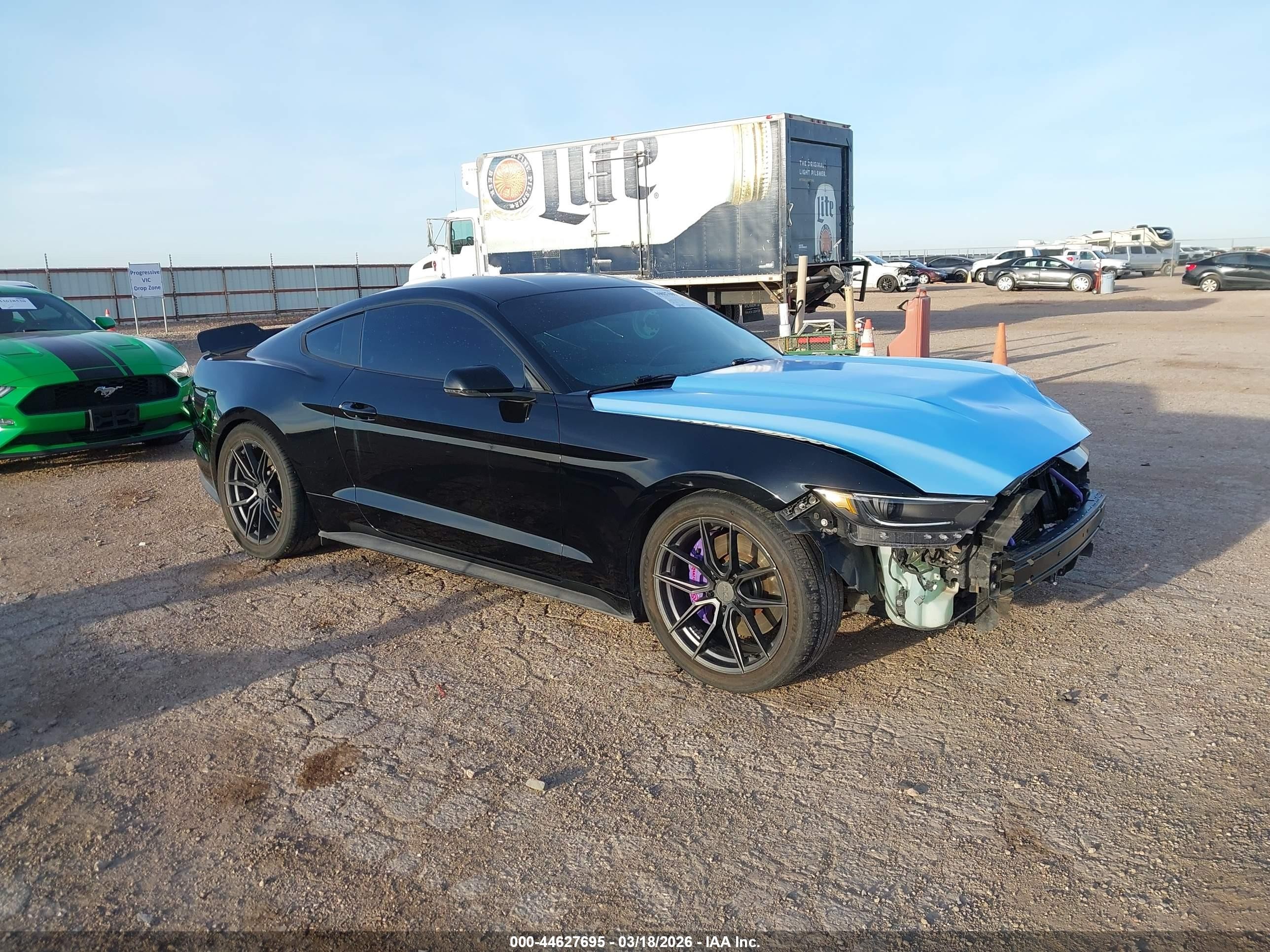 2016 Ford Mustang EcoBoost Premium, VIN 1FA6P8THXG5272743 — Front end
