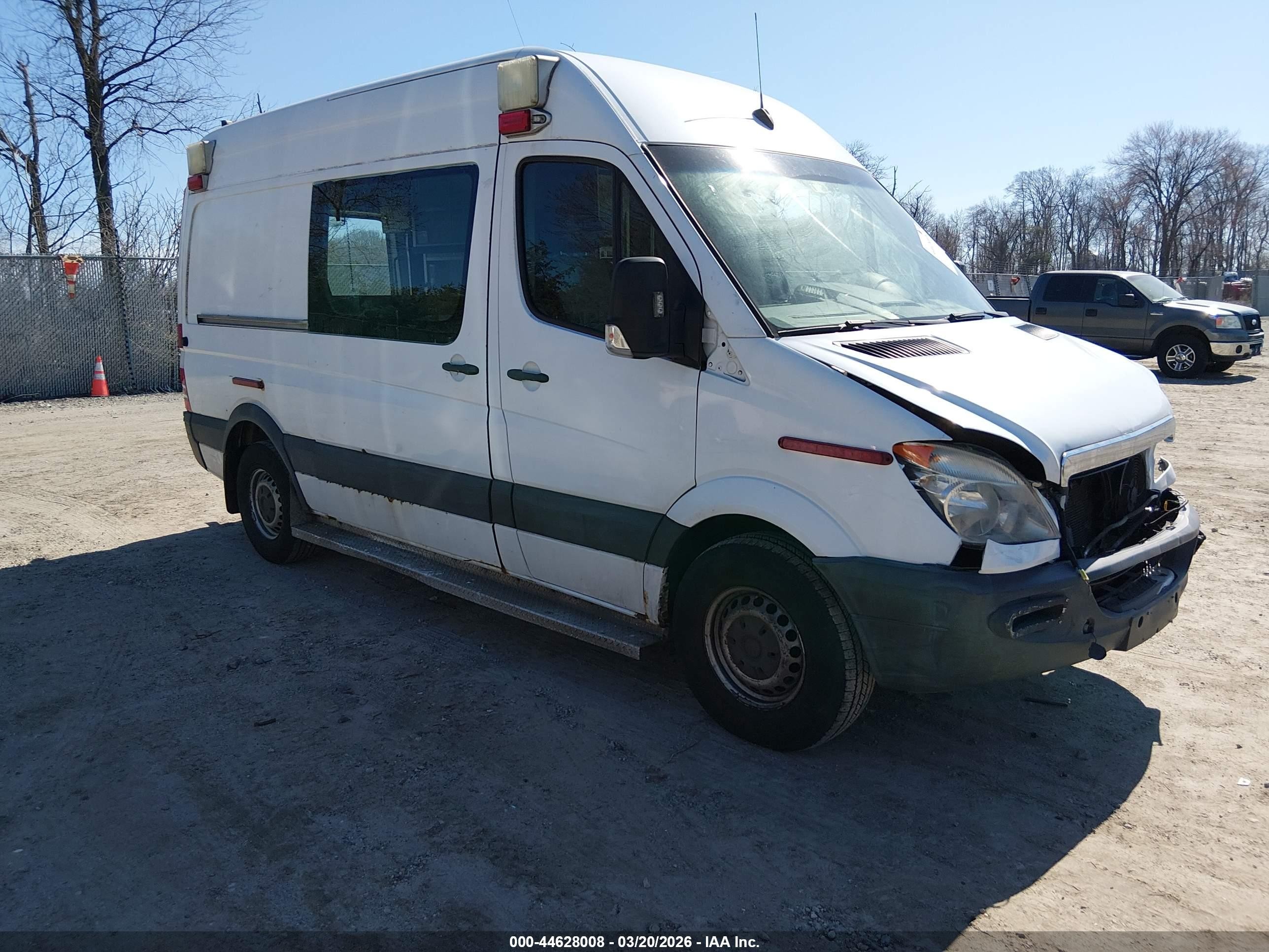2008 Dodge Sprinter, VIN WD0PE745185323865 — Перед