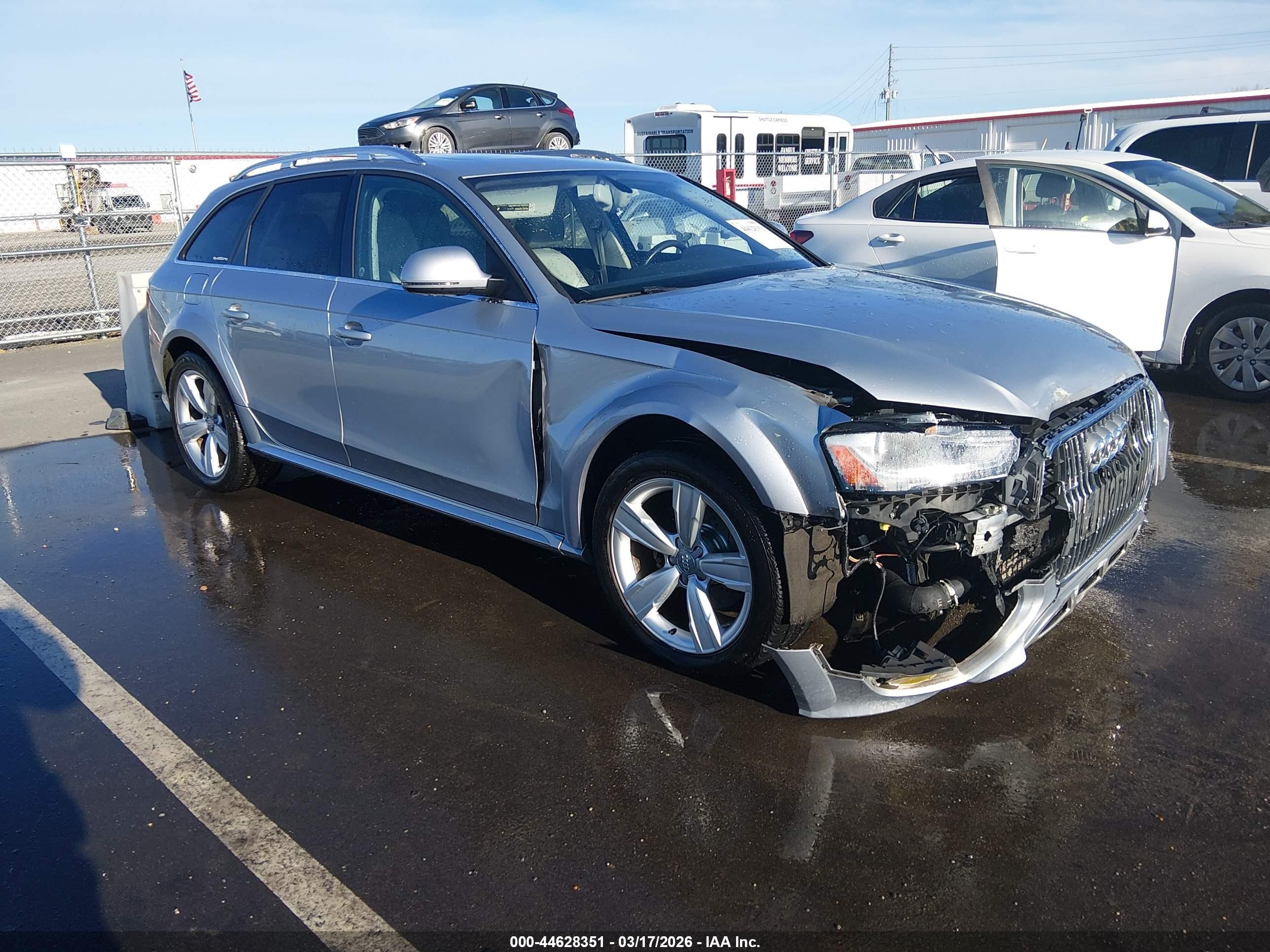 2016 Audi allroad A4 Premium Plus, VIN WA1UFAFL8GA017201 — Front end