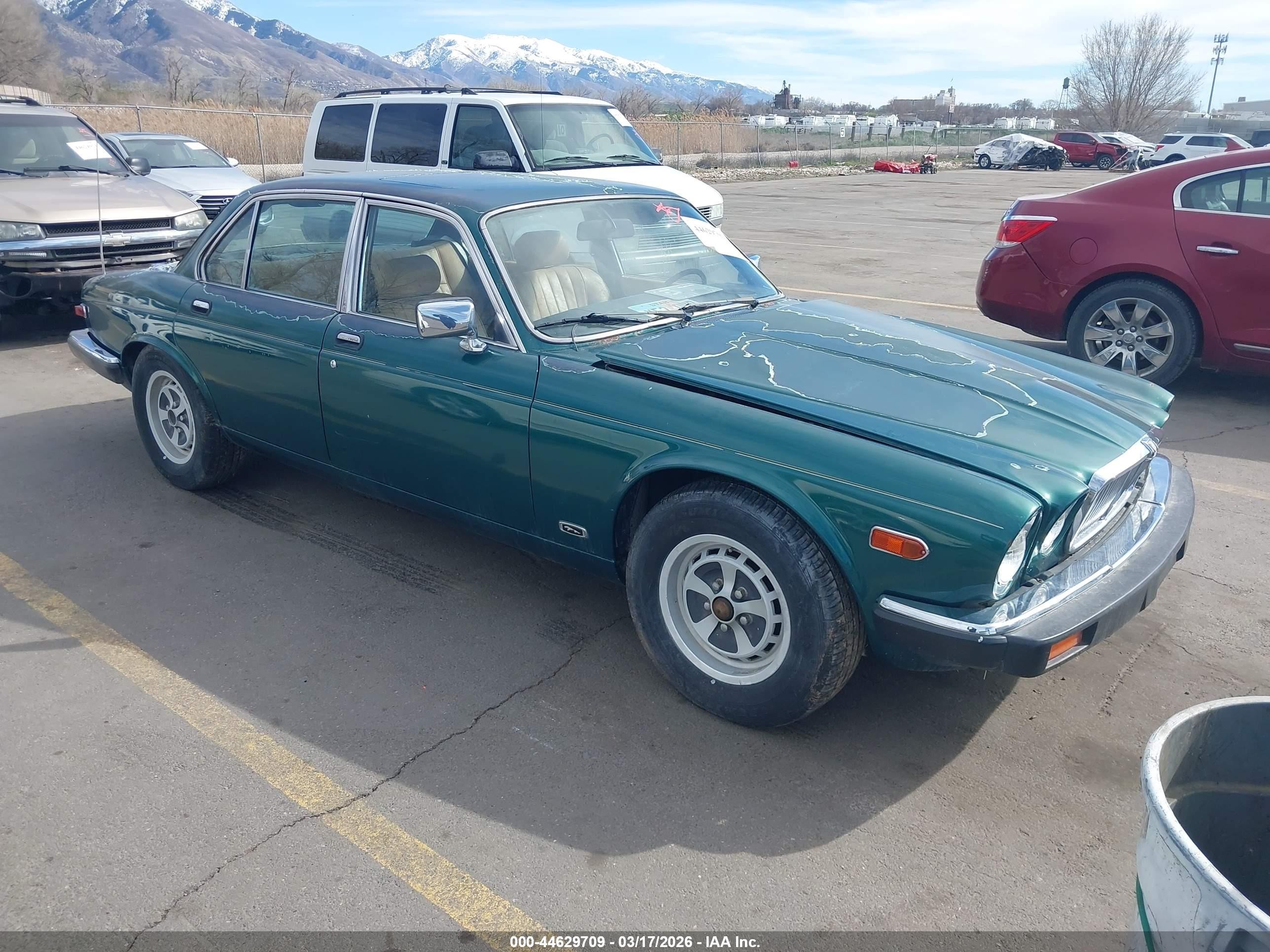 1985 Jaguar XJ, VIN SAJAV1342FC398282 — Mechanical