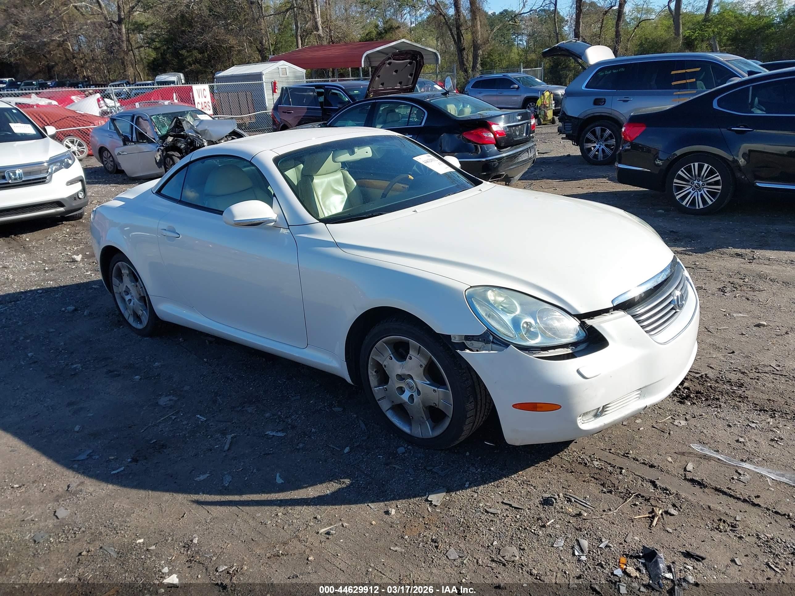 2004 Lexus SC 430, VIN JTHFN48Y640059572 — Front end