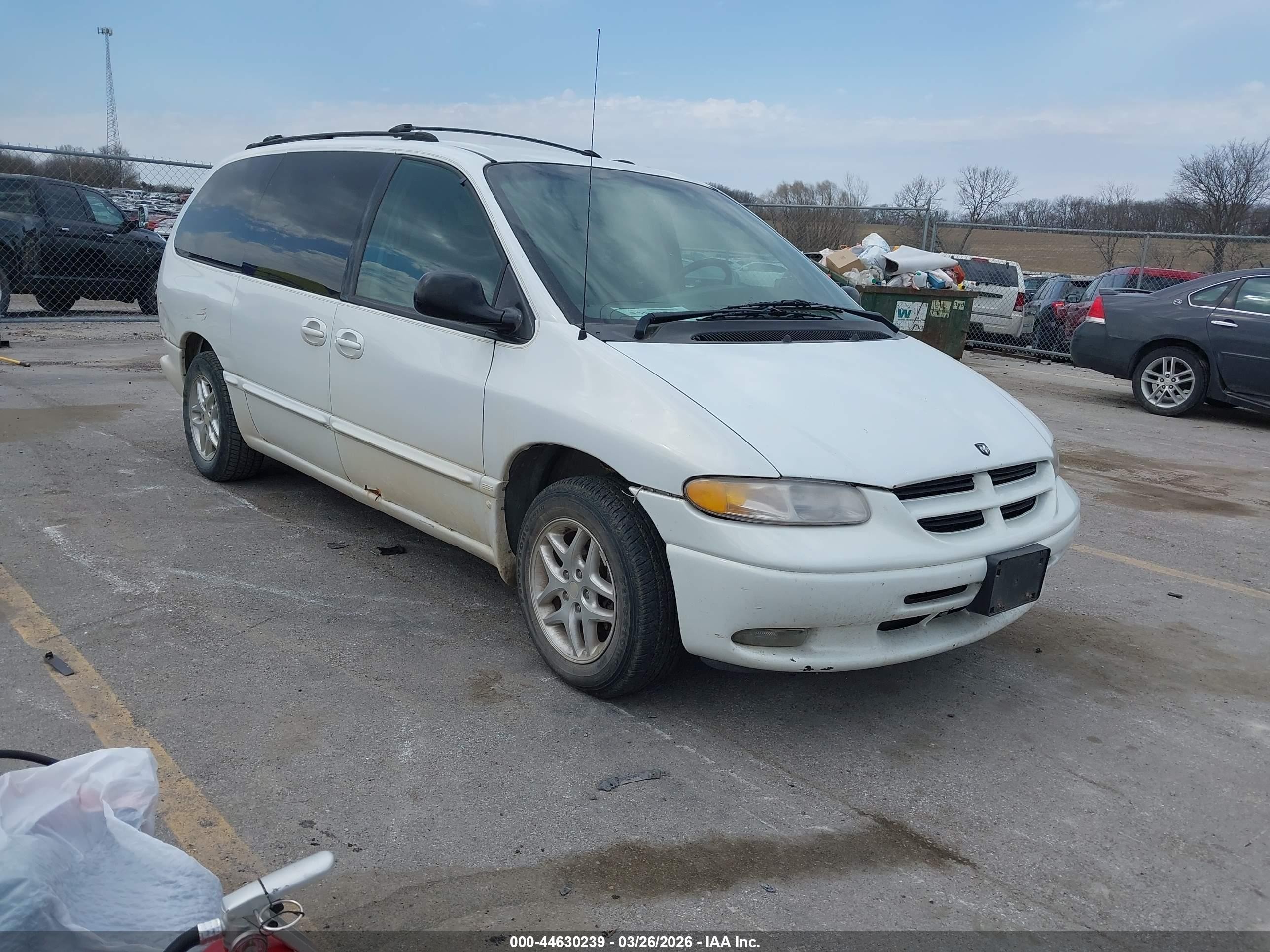 1997 Dodge Caravan LE, VIN 1B4GP54L5VB483036 — Зад
