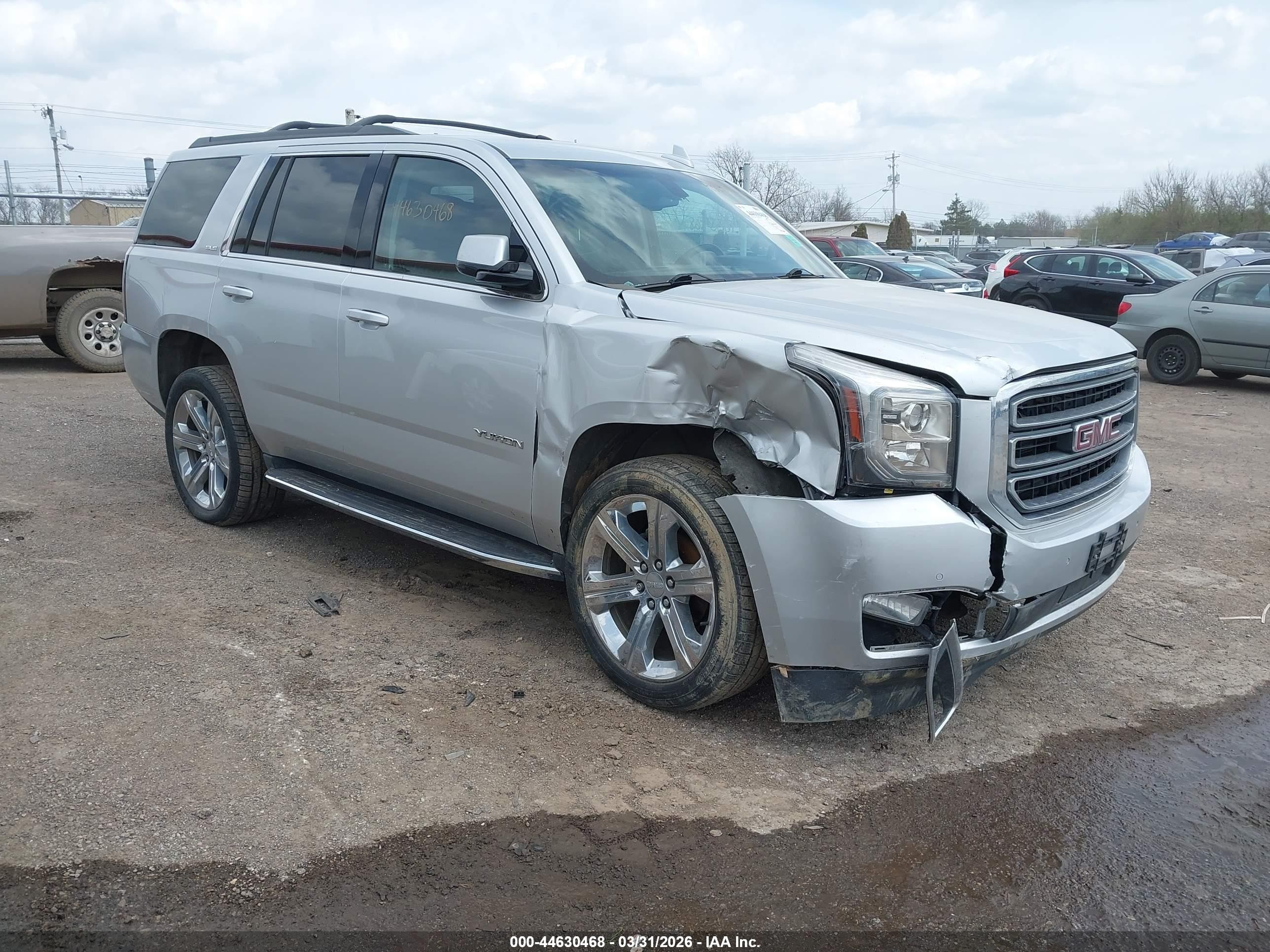 2017 GMC Yukon SLE, VIN 1GKS2AKC3HR348001 — Front end
