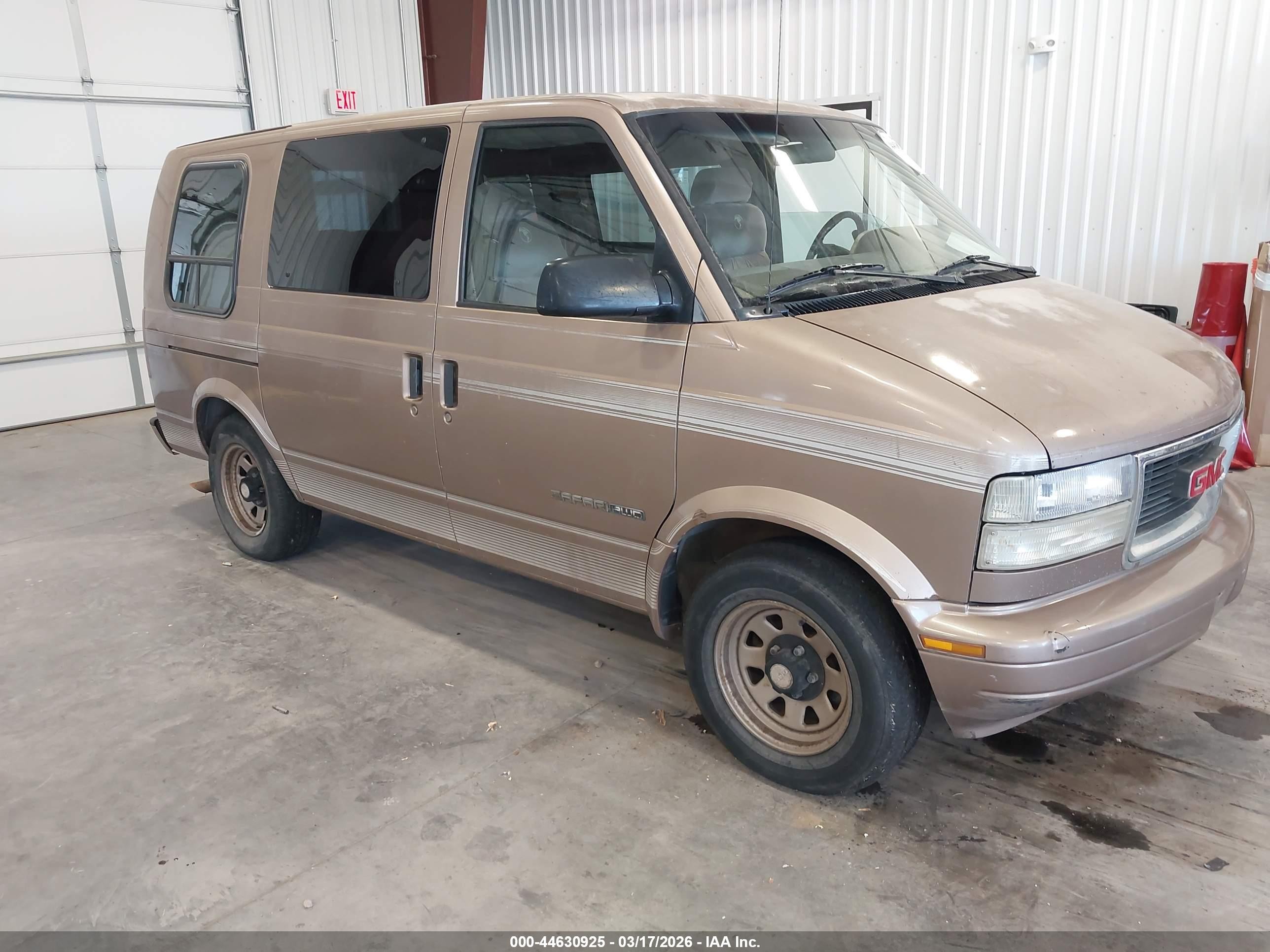 1995 GMC Safari, VIN 1GDEL19W2SB550748 — All over