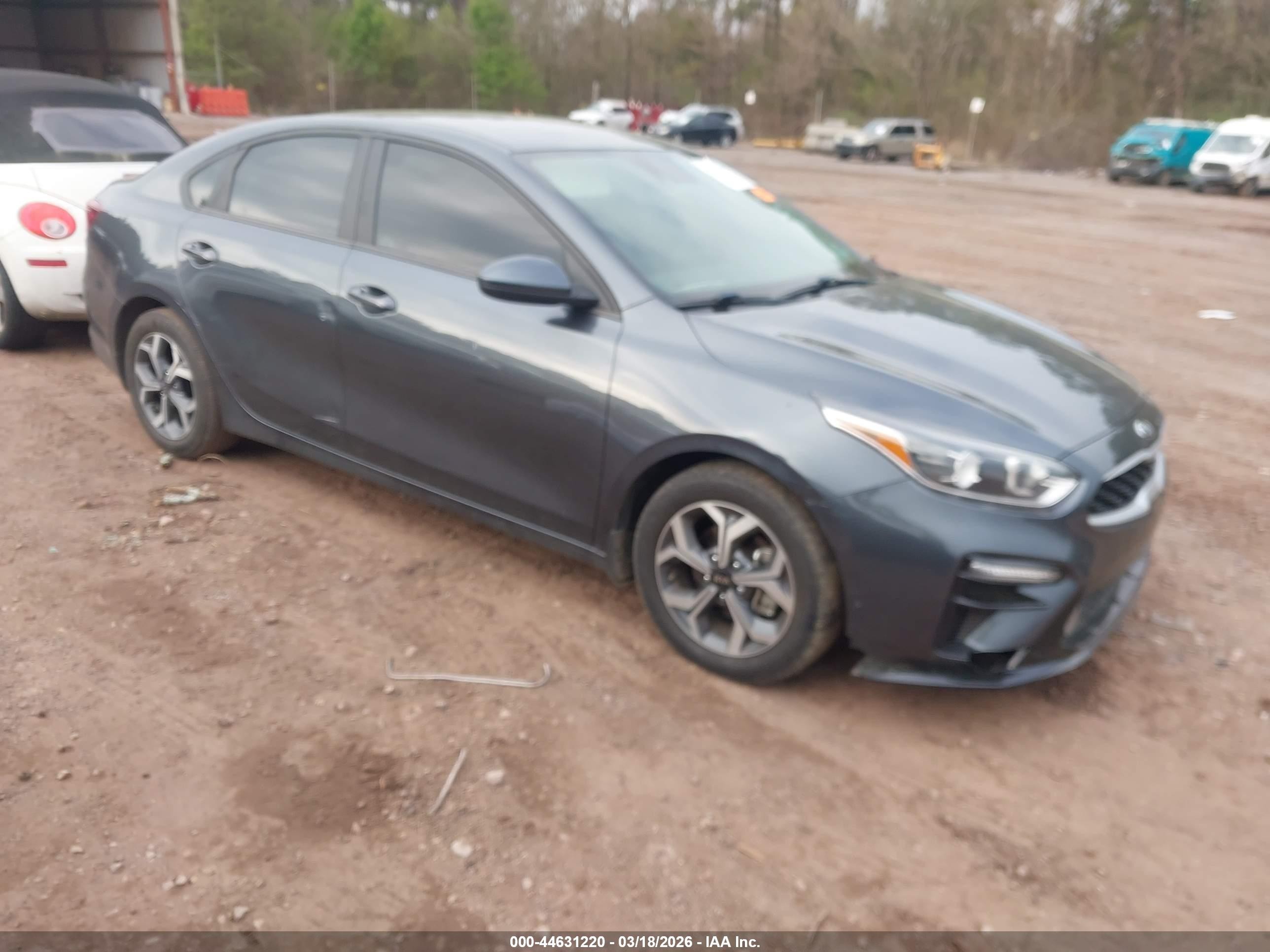 2020 Kia Forte LXS, VIN 3KPF24AD2LE211905 — Storm