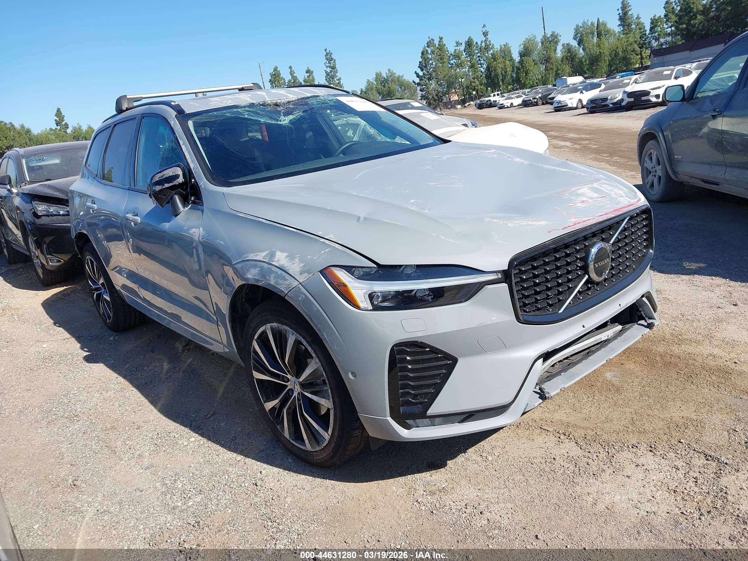 2025 Volvo XC60 Plus, VIN YV4M12RC6S1016382 — Rollover