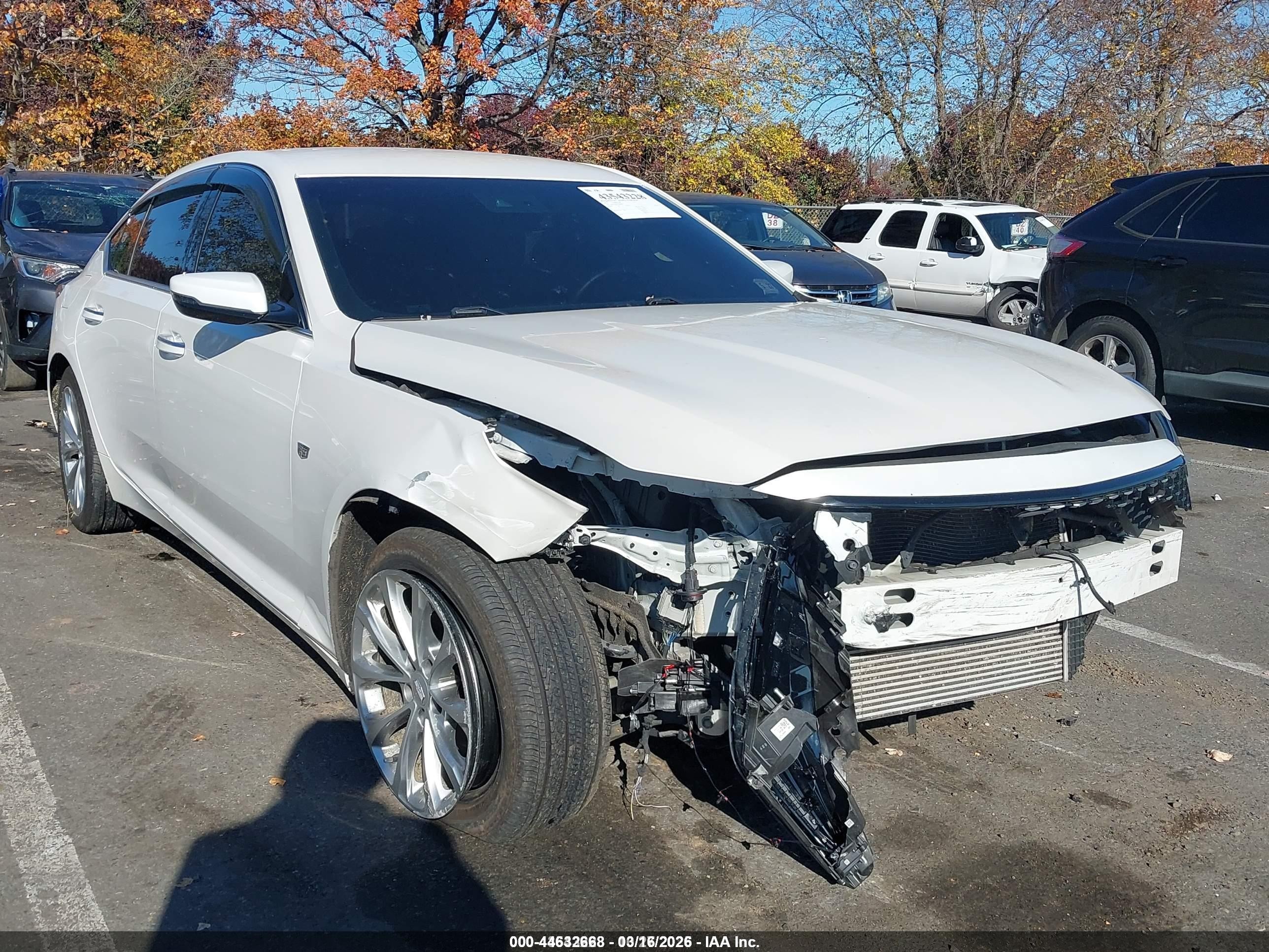 2022 Cadillac CT5 Premium Luxury, VIN 1G6DT5RK3N0108407 — Front end