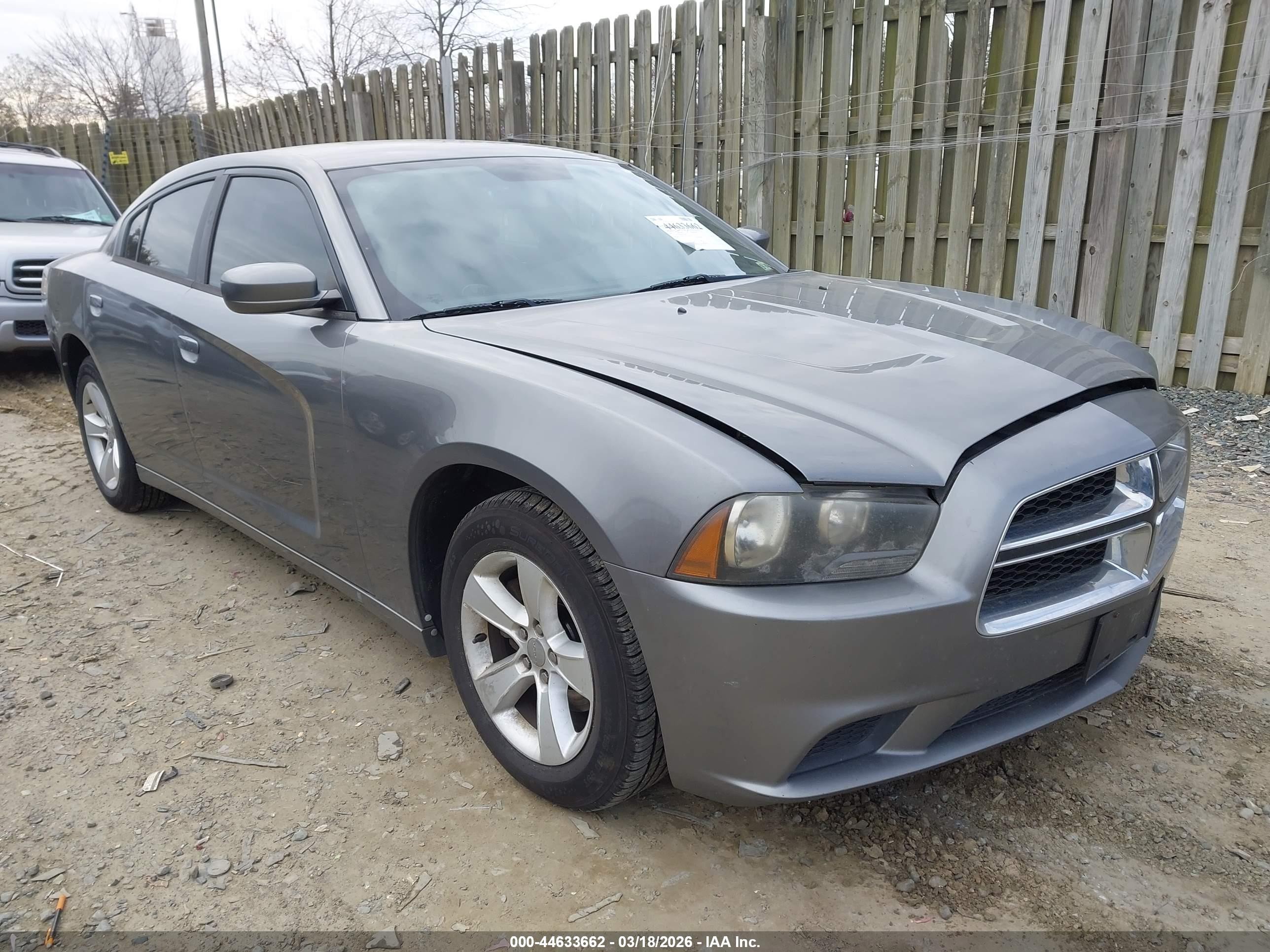 2011 Dodge Charger Rallye, VIN 2B3CL3CG0BH577285 — Normal wear