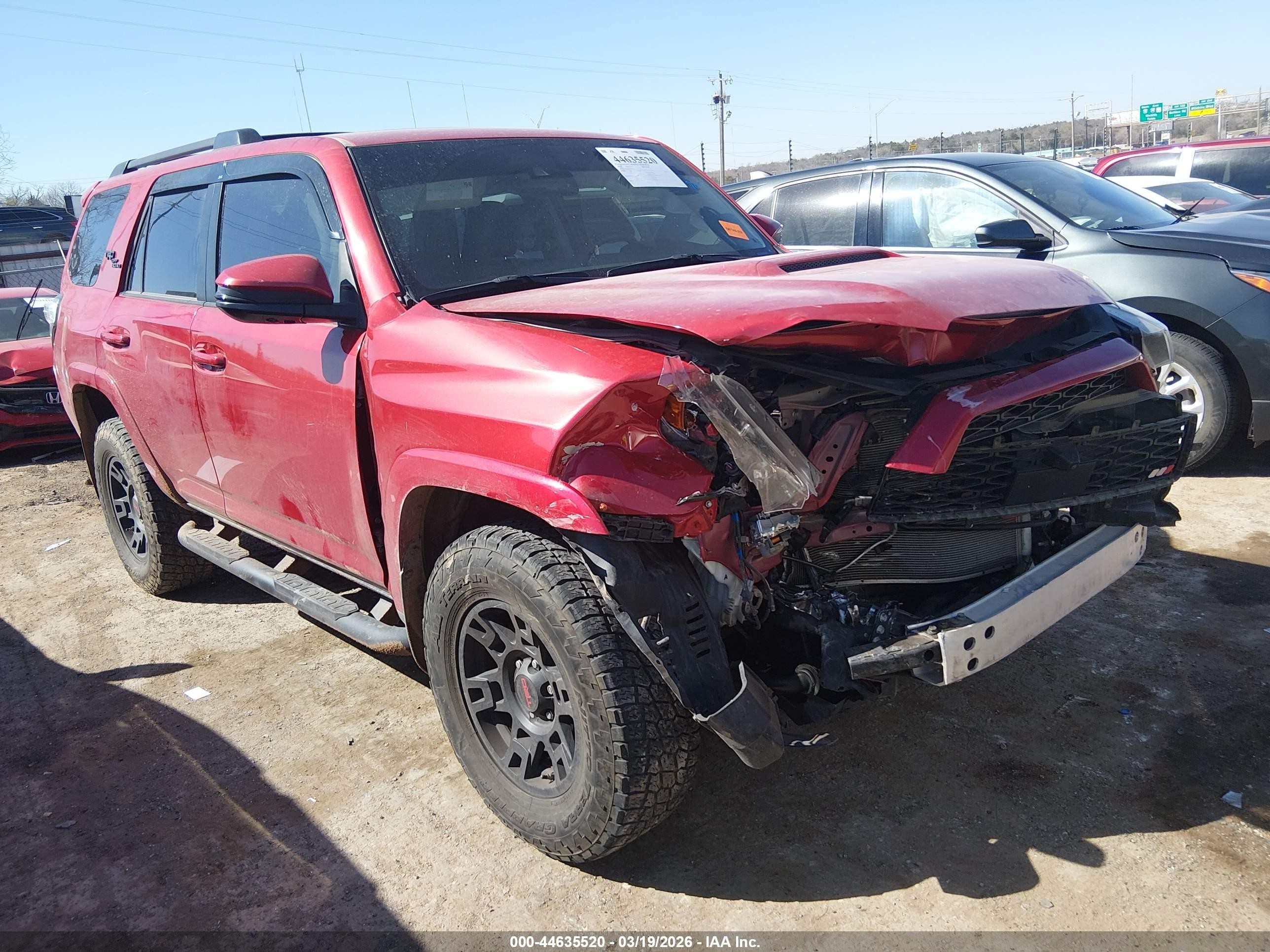 2023 Toyota 4Runner TRD Off Road Premium, VIN JTERU5JRXP6168155 — Front end