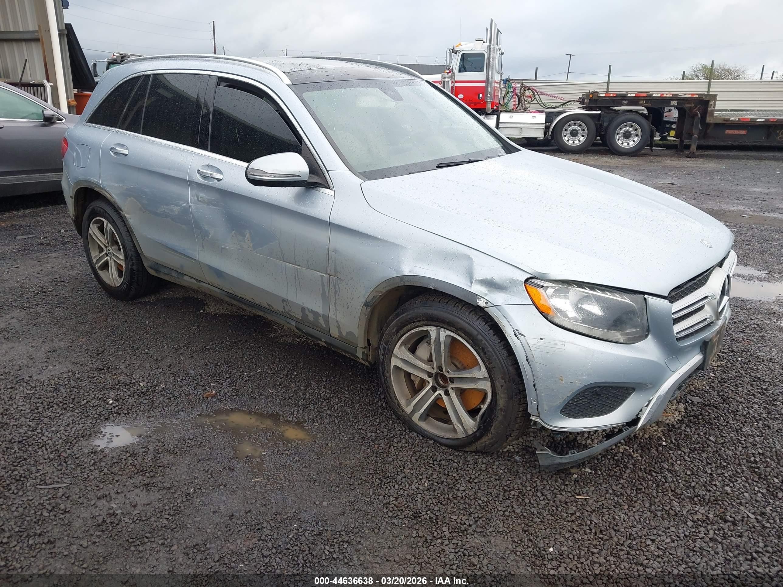 2016 Mercedes-Benz GLC 300, VIN WDC0G4JB9GF096571 — Storm