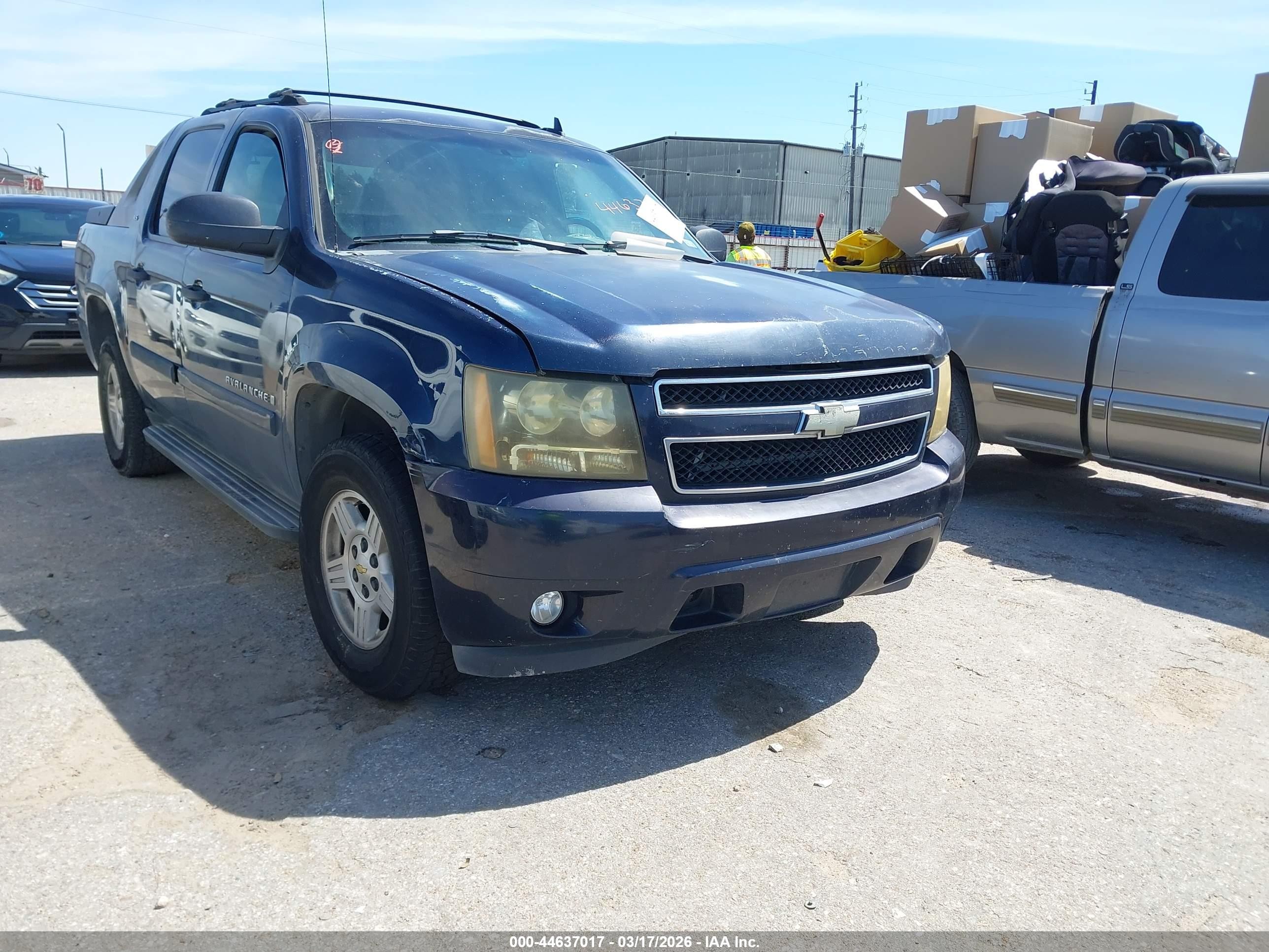 2007 Chevrolet Avalanche LTZ, VIN 3GNEC12037G195959 — All over