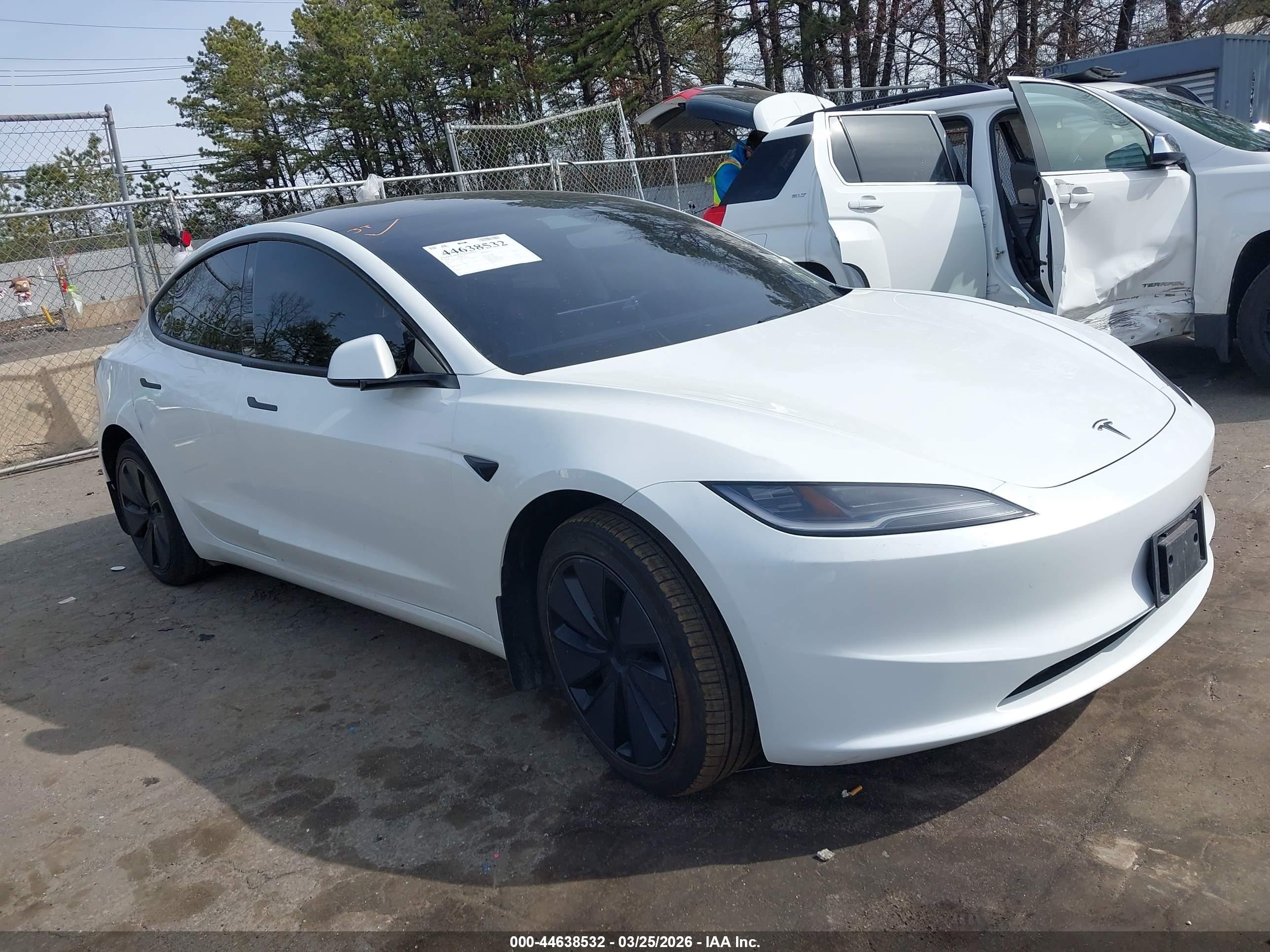 2024 Tesla Model 3, VIN 5YJ3E1EAXRF824429 — Water / flood
