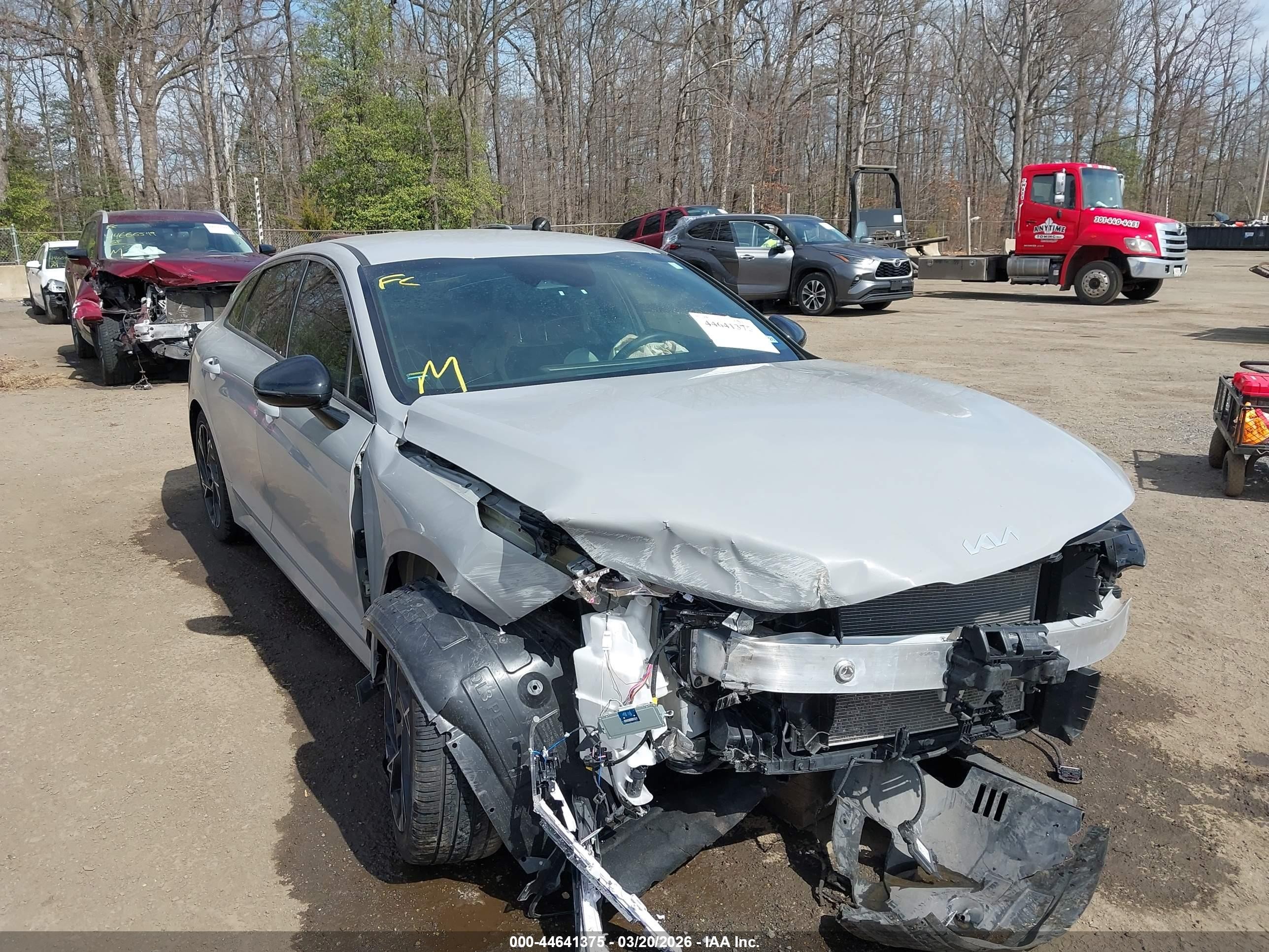 2025 Kia K5 GT-Line, VIN KNAG64J77S5301559 — Front end