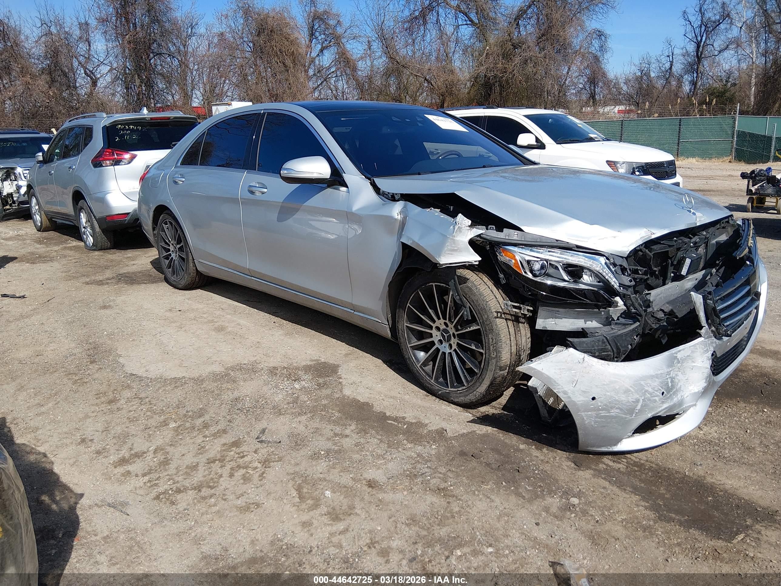 2015 Mercedes-Benz S 550, VIN WDDUG8FBXFA147892 — Front end