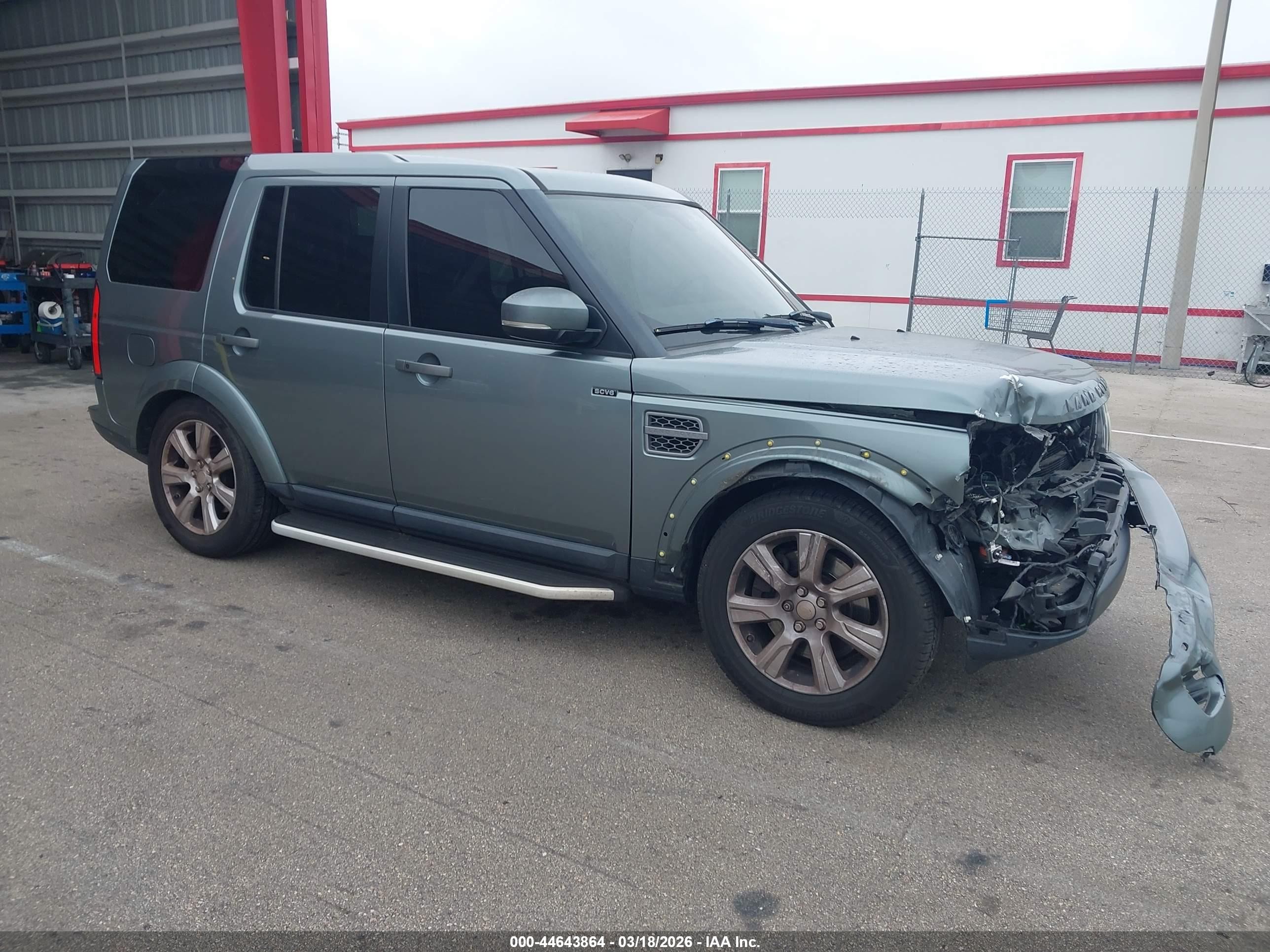 2014 Land Rover LR4 HSE, VIN SALAG2V65EA728769 — Front end