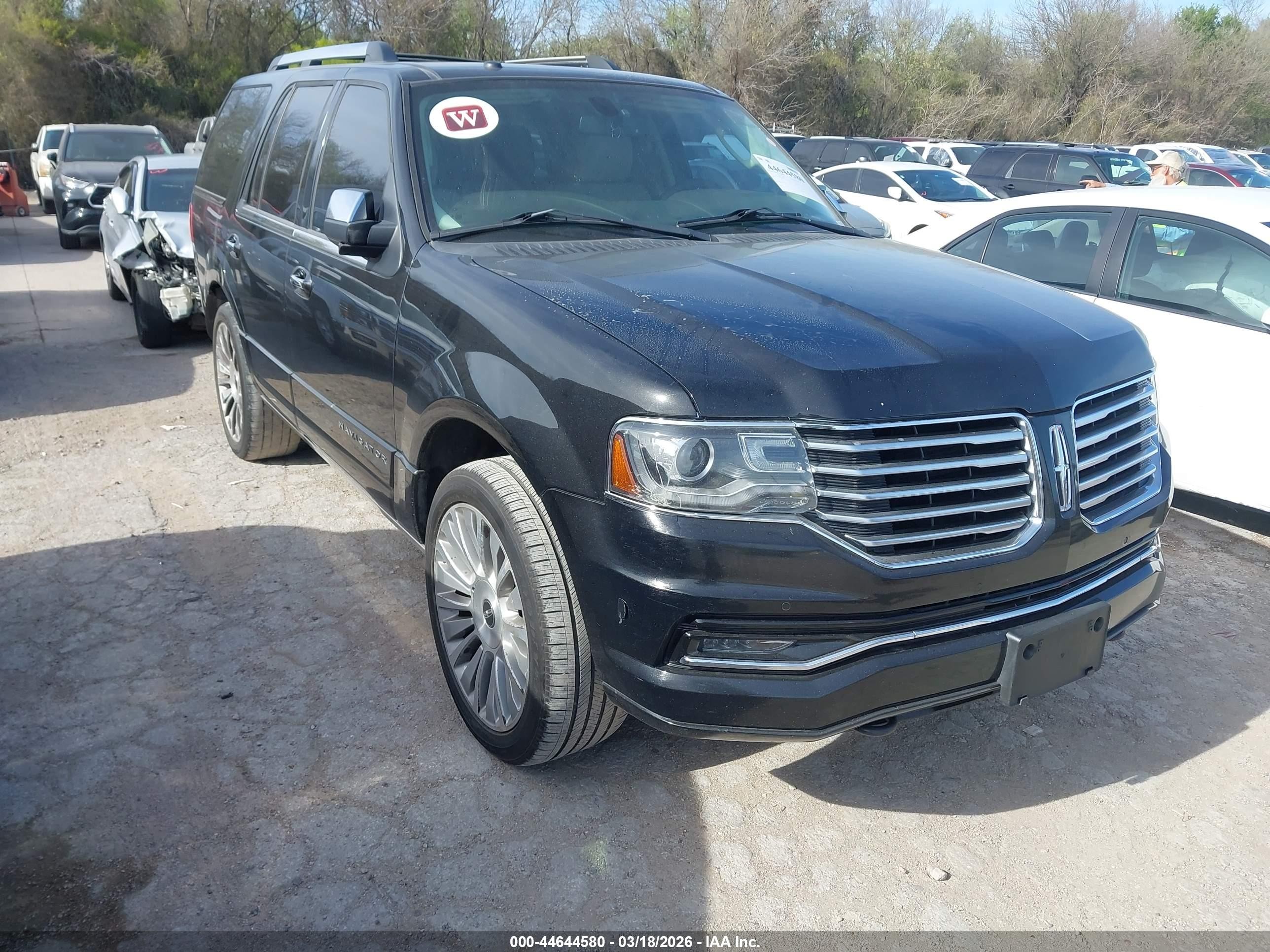 2015 Lincoln Navigator, VIN 5LMJJ2JT6FEJ06608 — Repossession