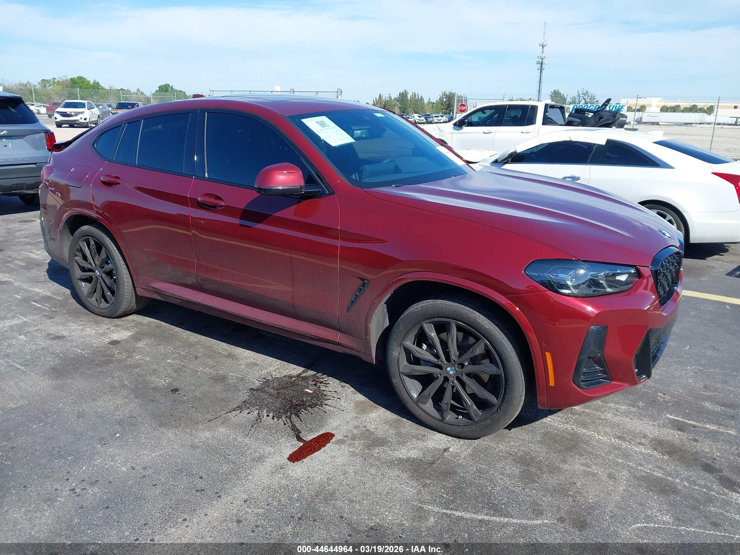 2025 BMW X4 xDrive30i, VIN 5UX33DT07S9Y68453 — Side