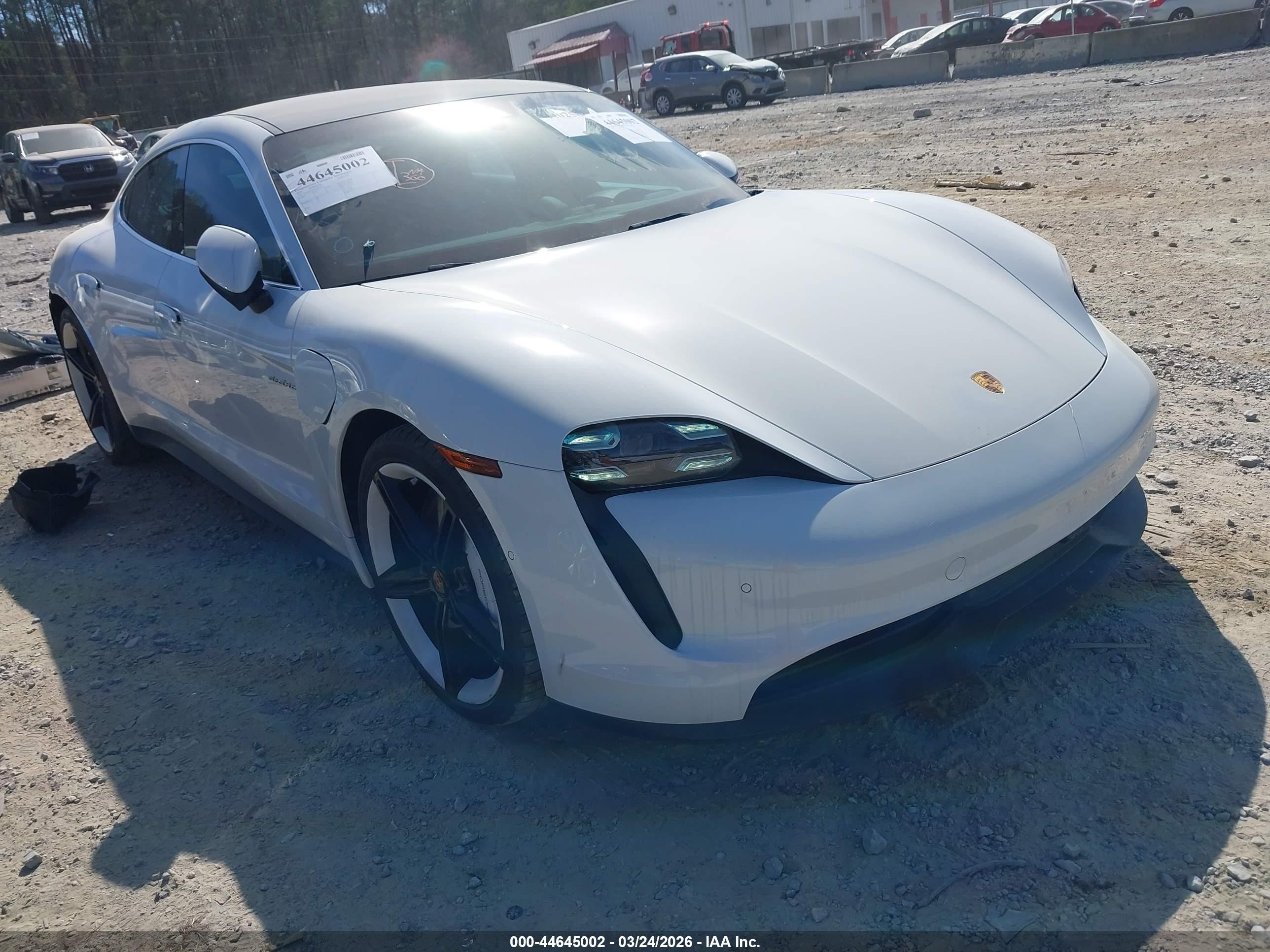 2020 Porsche Taycan 4S, VIN WP0AB2Y10LSA52019 — Front end