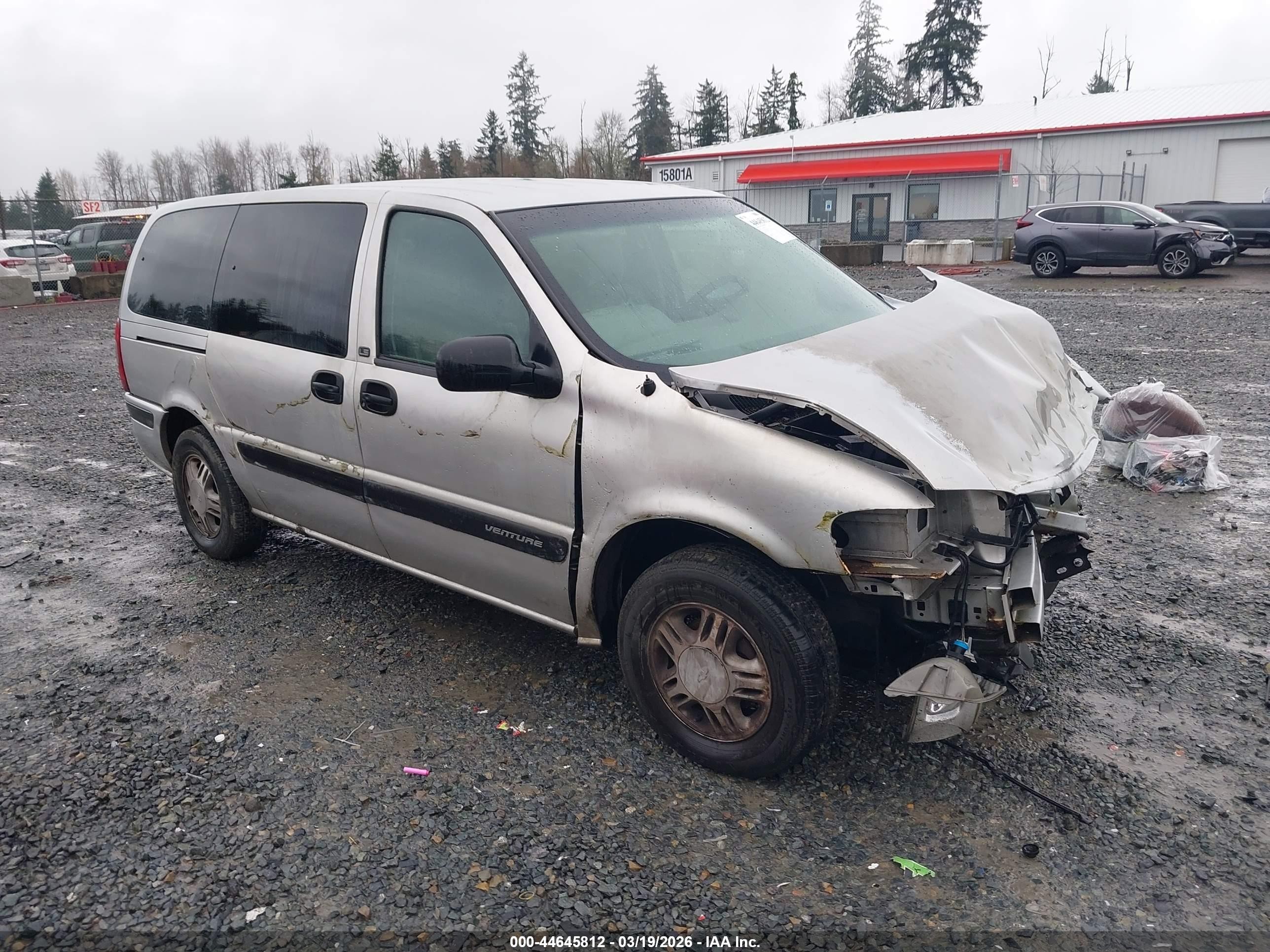 2003 Chevrolet Venture Y3G Mobility, VIN 1GNDX03E13D194711 — Front end