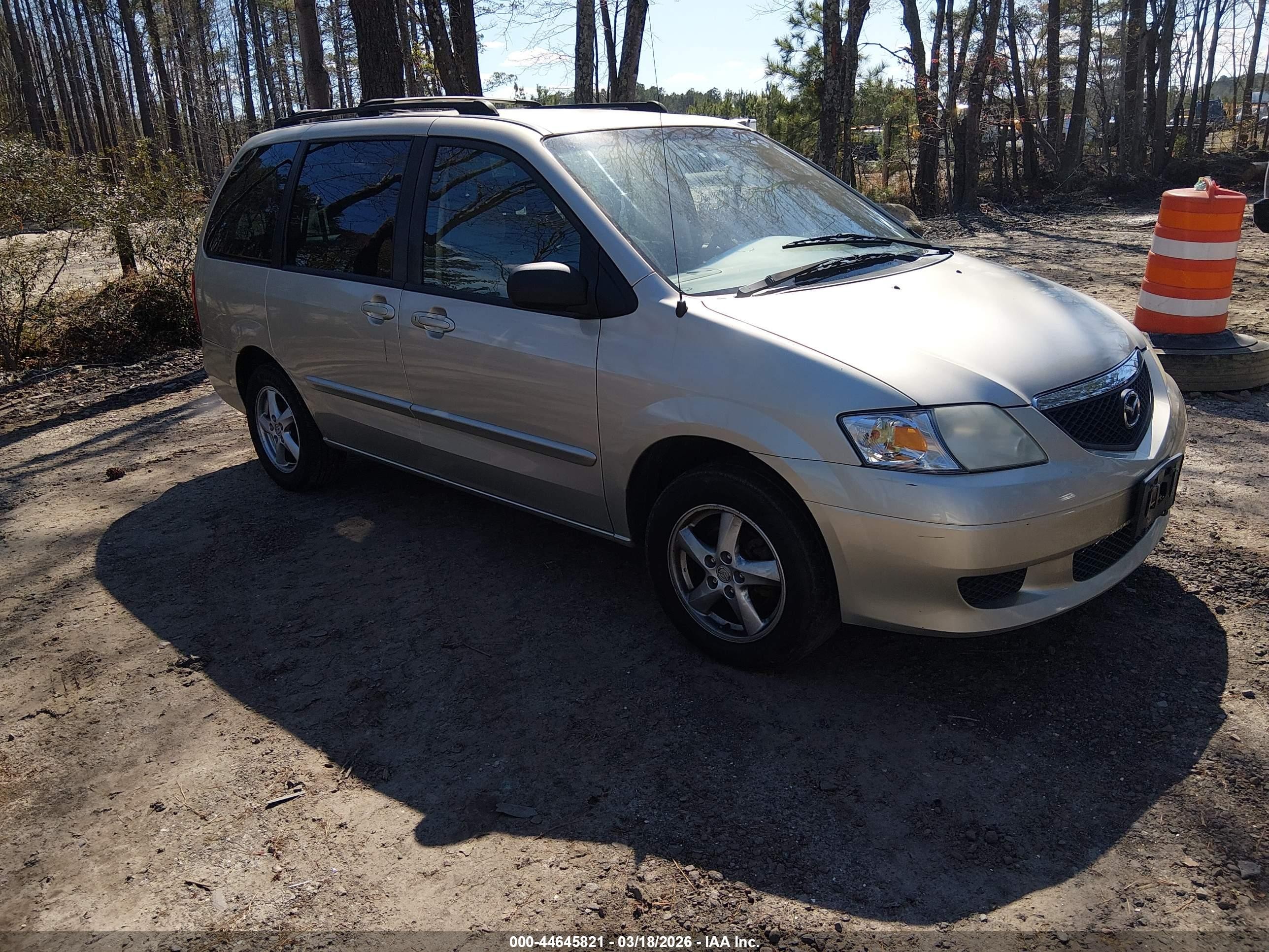 2003 Mazda MPV LX, VIN JM3LW28A730378736 — Normal wear