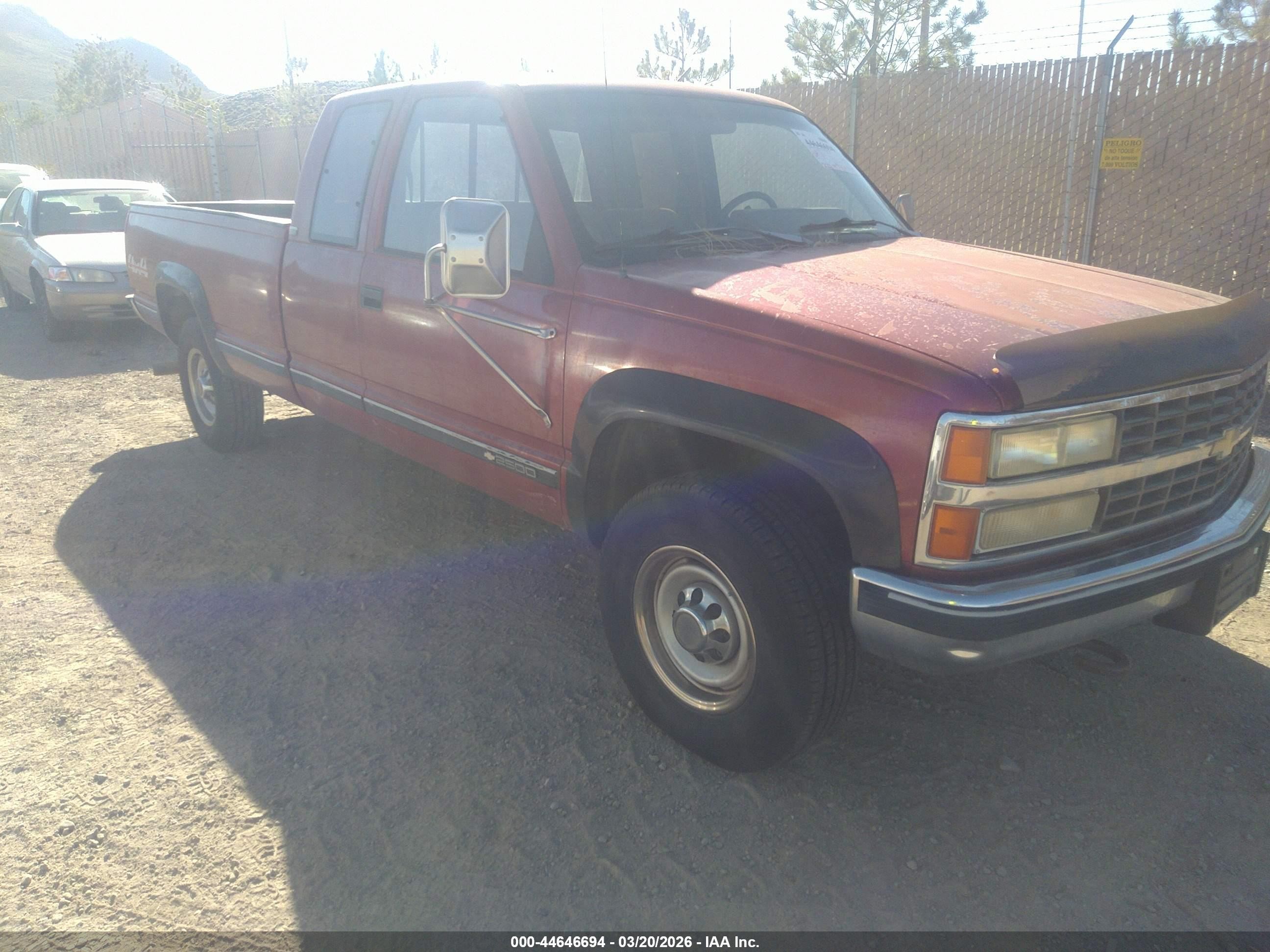 1991 Chevrolet K2500, VIN 2GCGK29K1M1139685 — Normal wear