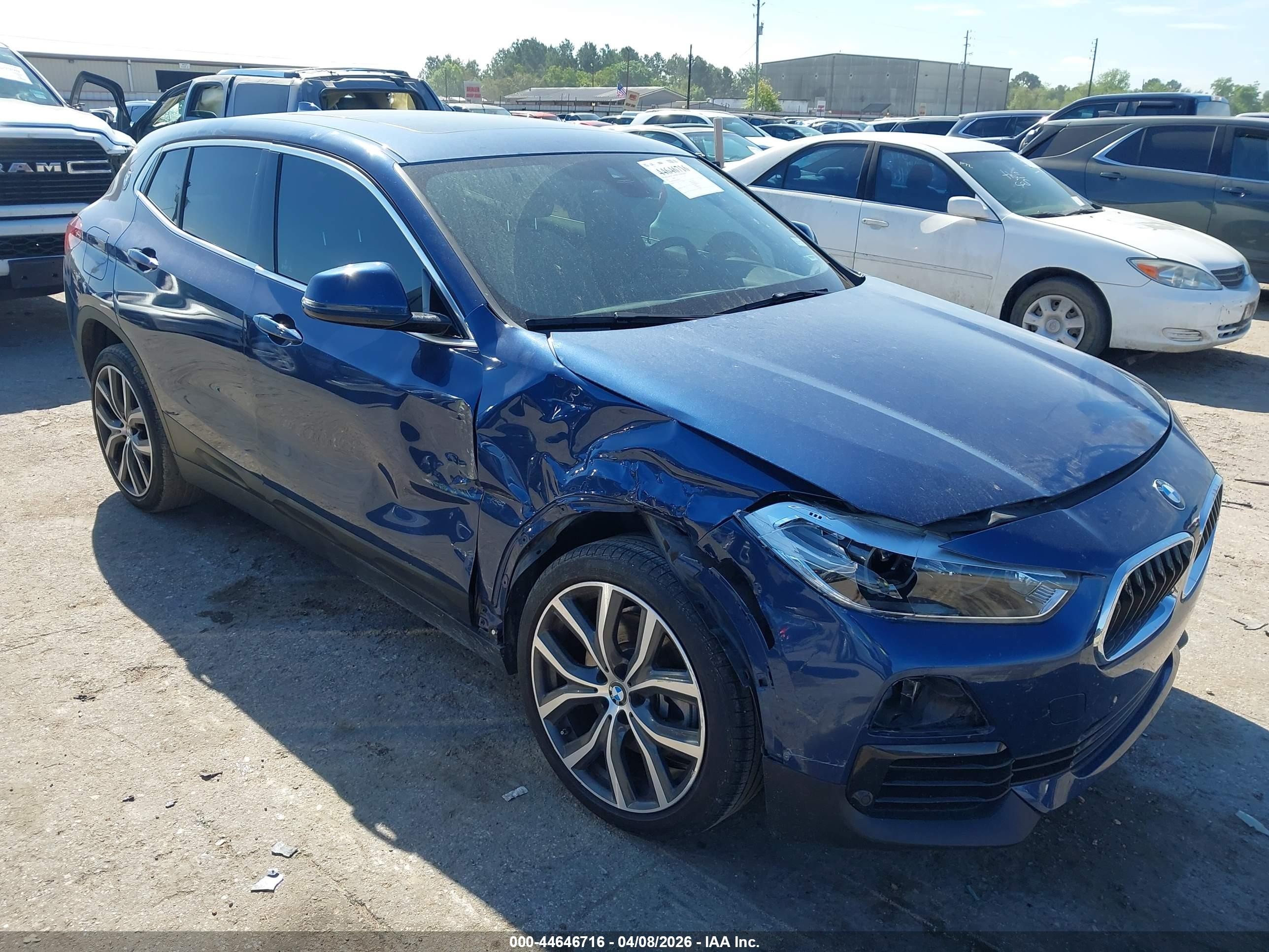 2021 BMW X2 sDrive28i, VIN WBXYH9C03M5S60156 — Front end