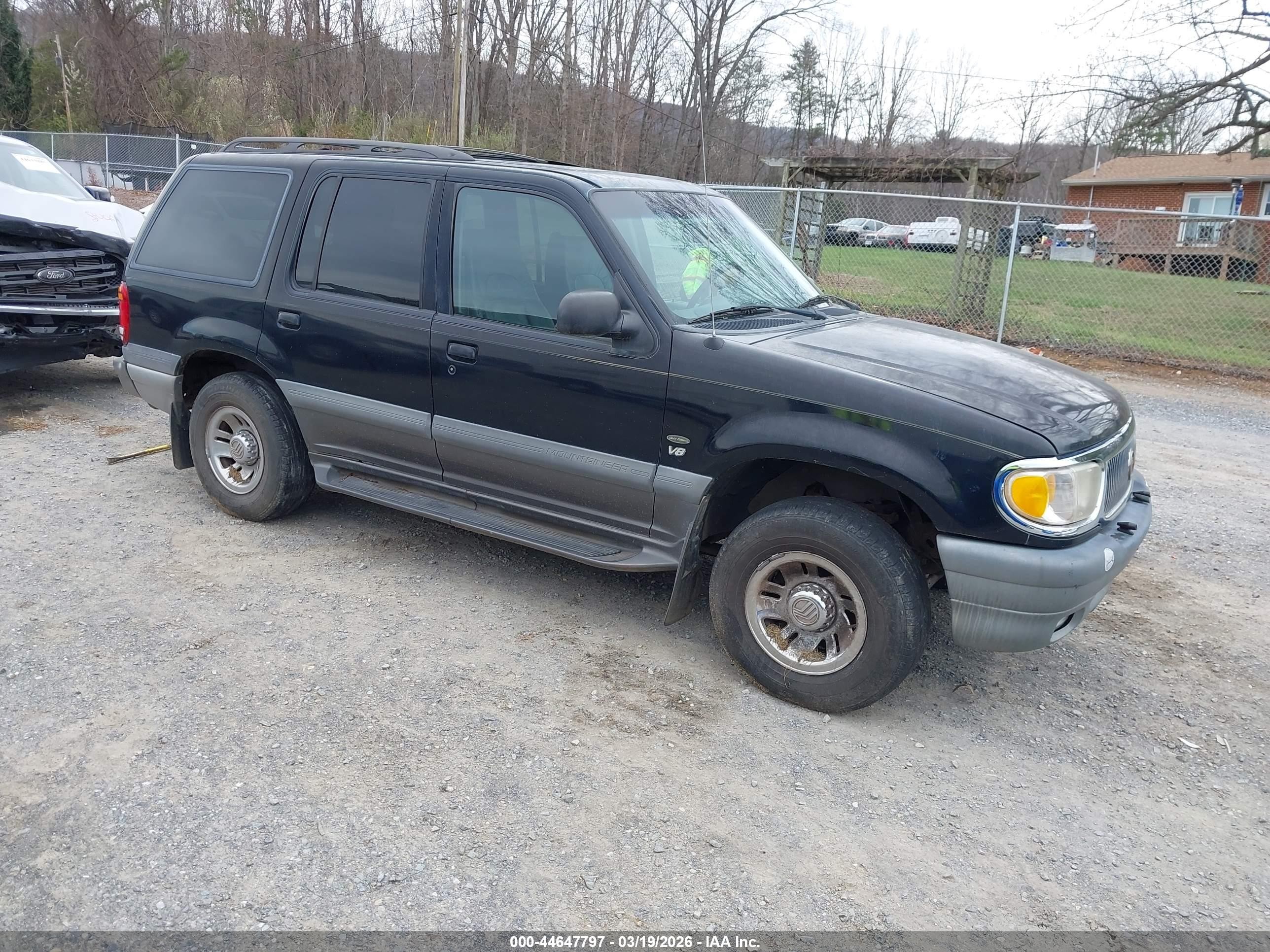 1999 Mercury Mountaineer, VIN 4M2DU55P2XUJ08898 — Mechanical