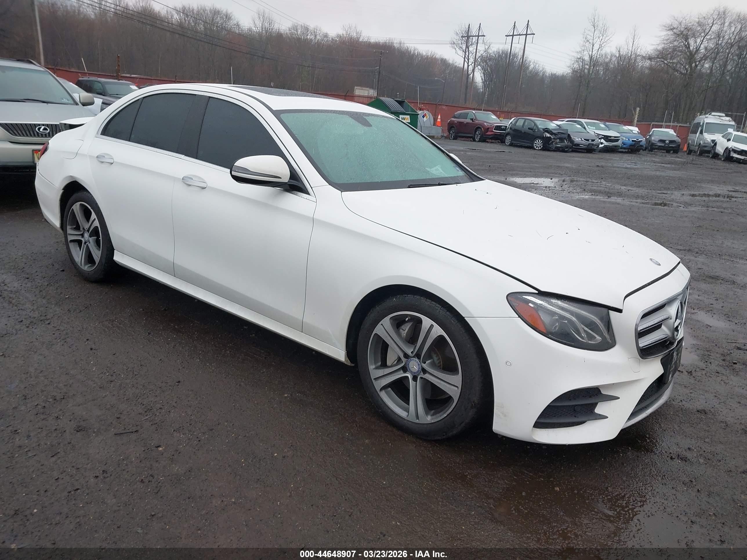 2017 Mercedes-Benz E 300 Sport, VIN WDDZF4KB8HA154771 — All over