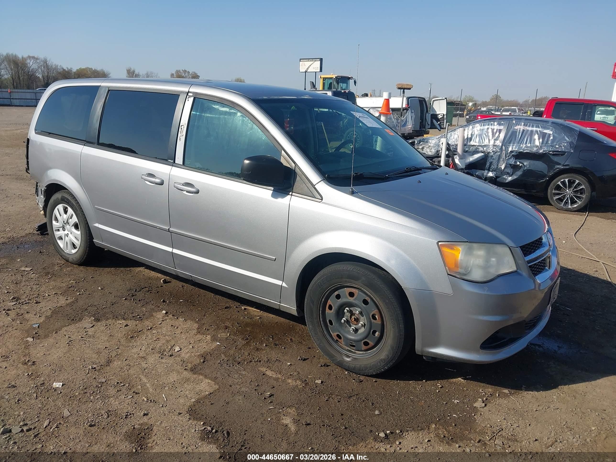 2014 Dodge Grand Caravan American Value, VIN 2C4RDGBG6ER170536 — Rear end