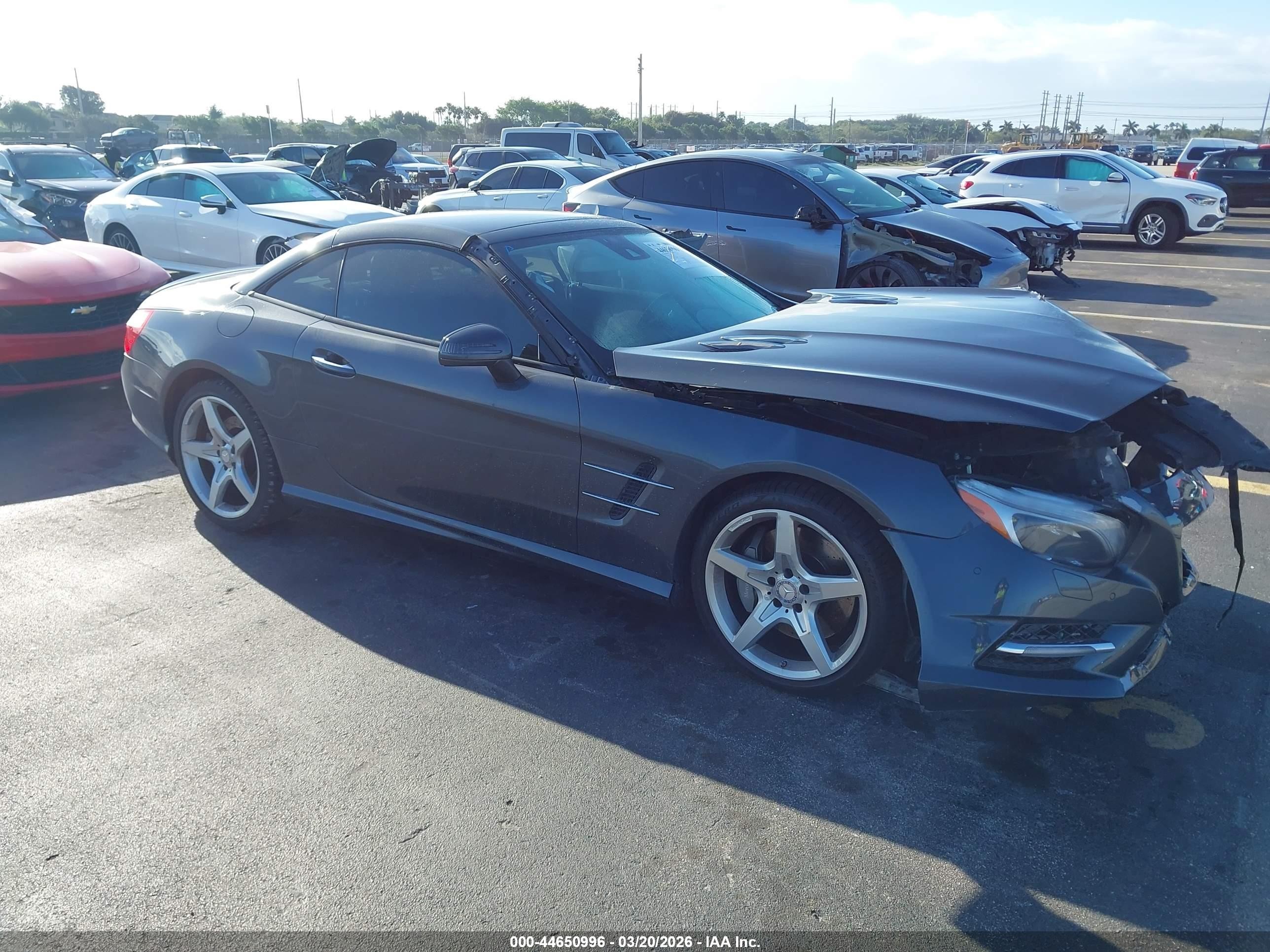 2013 Mercedes-Benz SL 550, VIN WDDJK7DA3DF011870 — Front end
