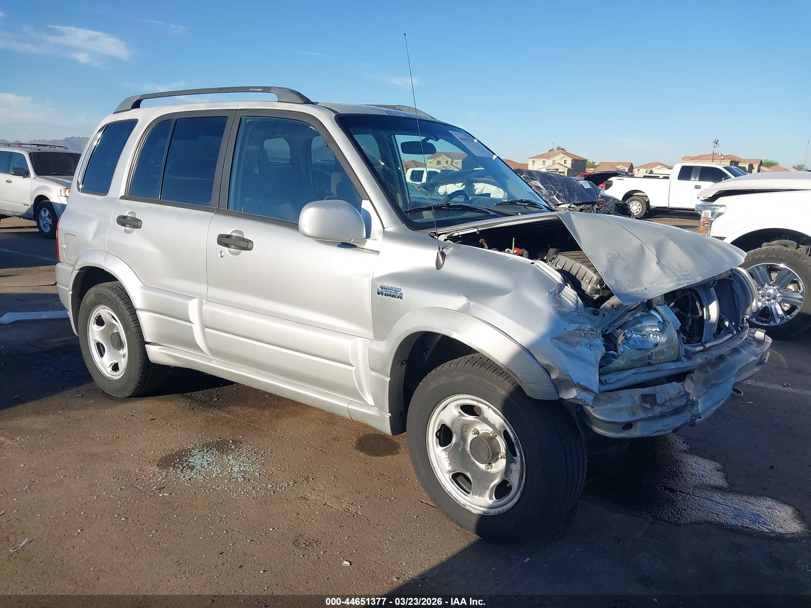 2002 Suzuki Grand Vitara JLX, VIN JS3TD62V024154069 — Перед