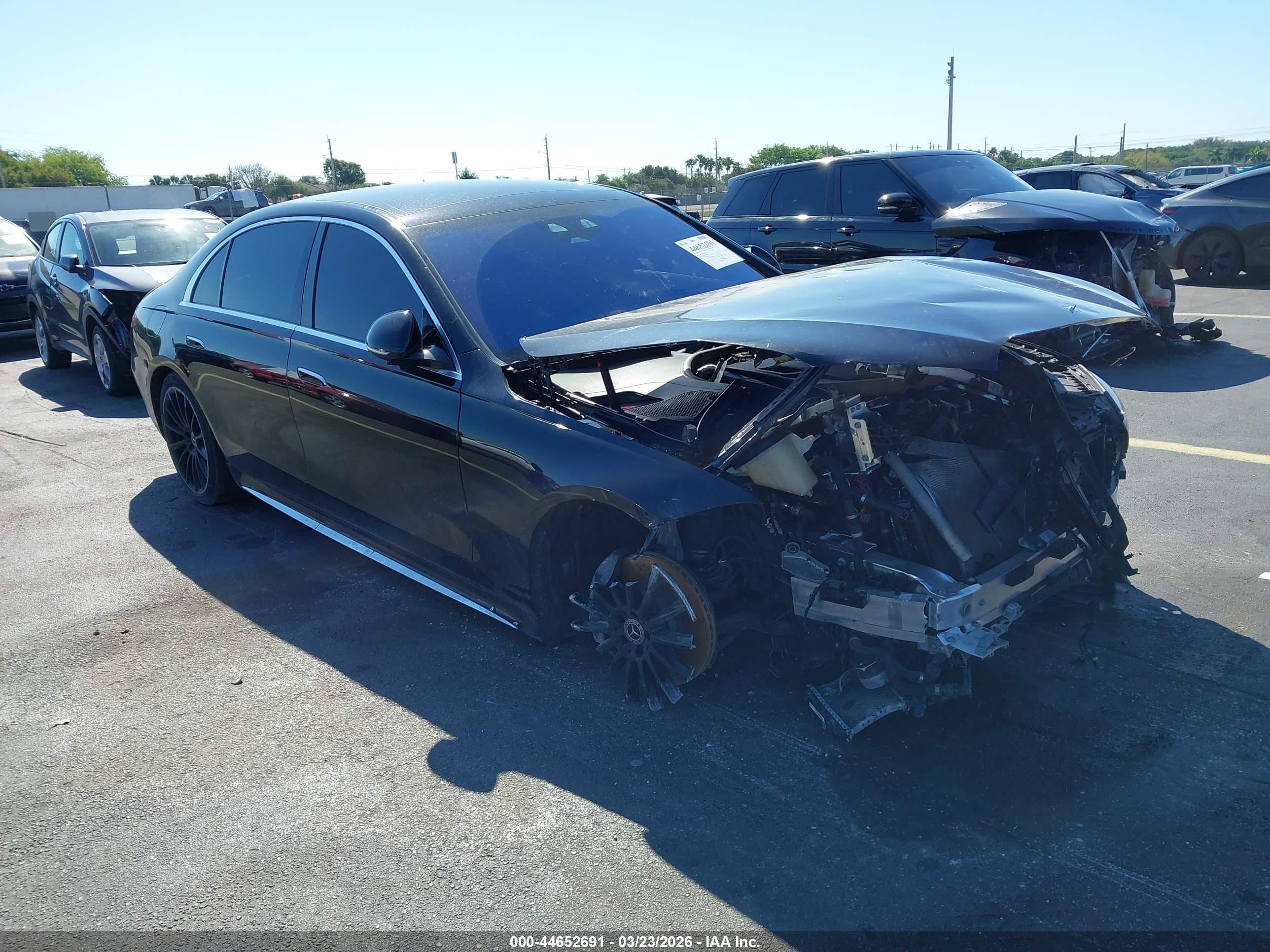 2023 Mercedes-Benz S 580, VIN W1K6G7GB5PA221254 — Front end