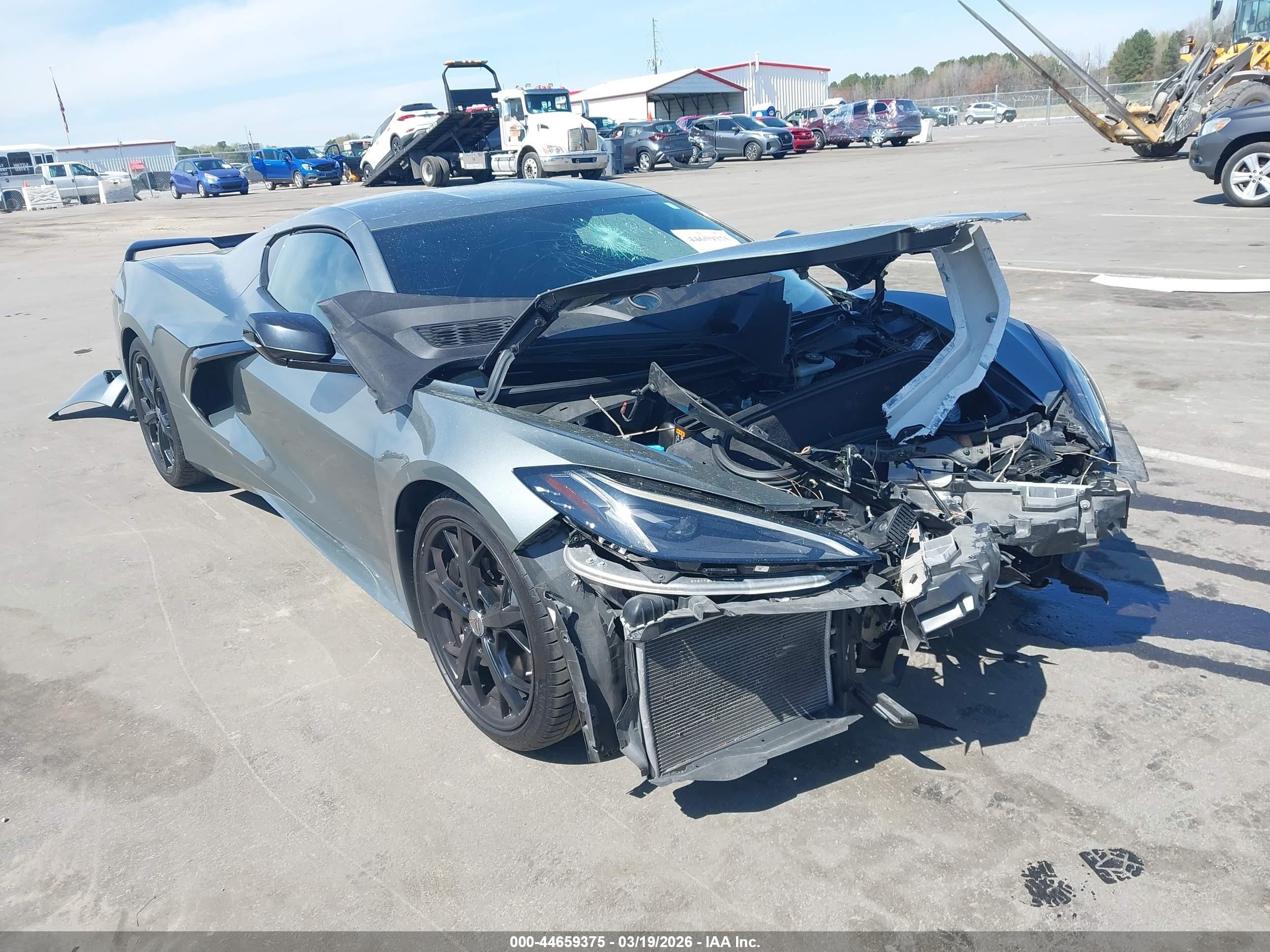 2022 Chevrolet Corvette 2LT, VIN 1G1YB2D46N5106512 — Front end