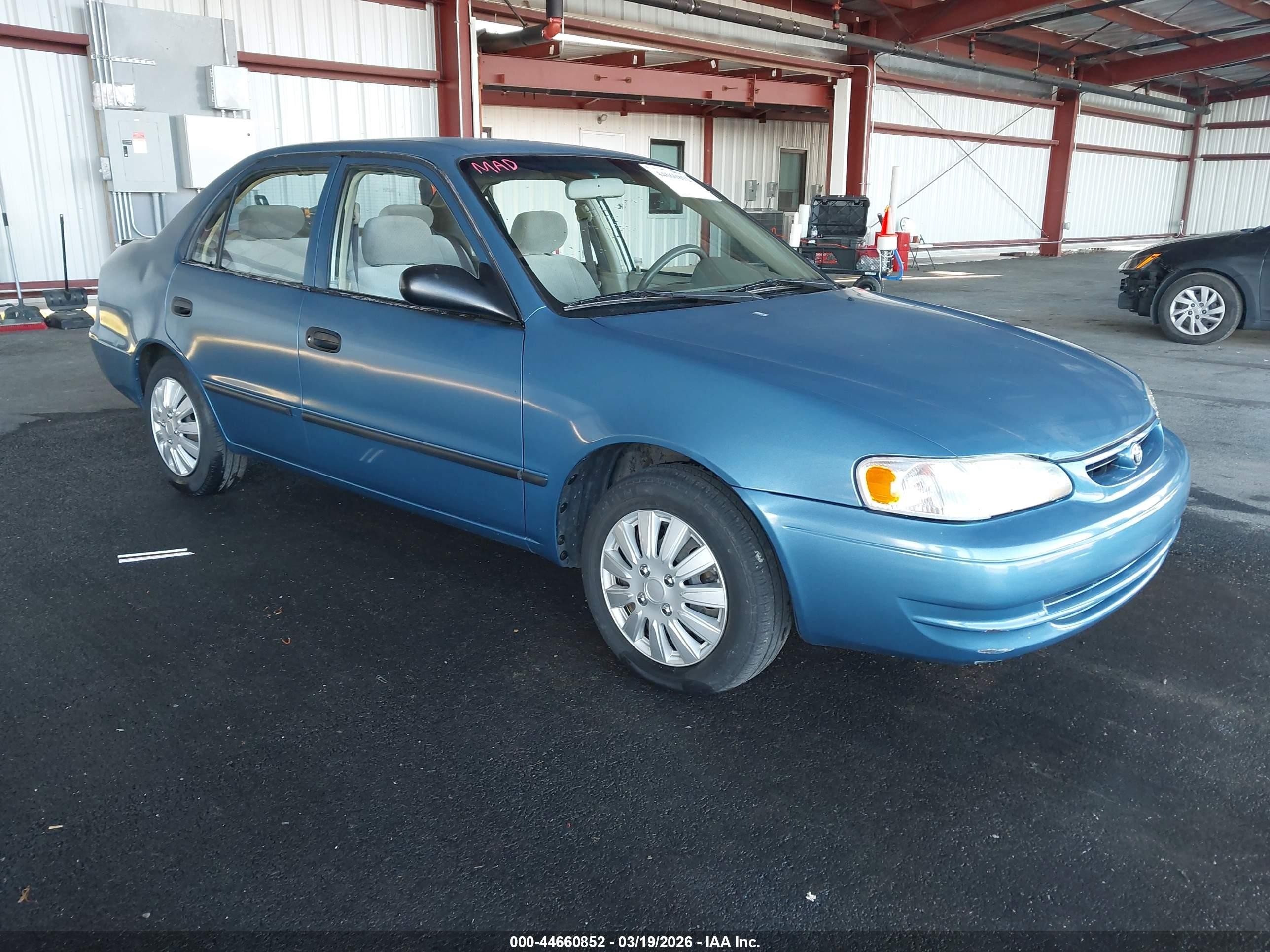 1998 Toyota Corolla CE, VIN 1NXBR12E3WZ006658 — Зад