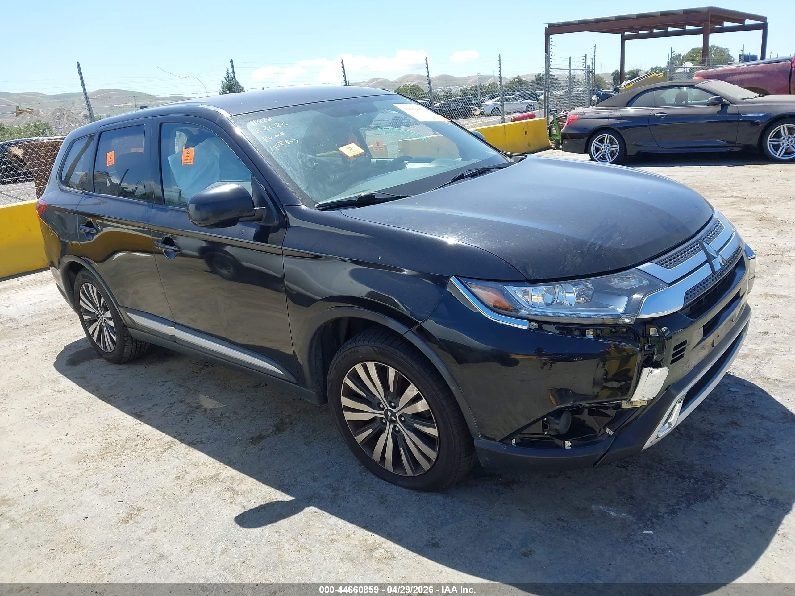 2020 Mitsubishi Outlander ES, VIN JA4AD2A3XLZ017704 — Biohazard / chemical